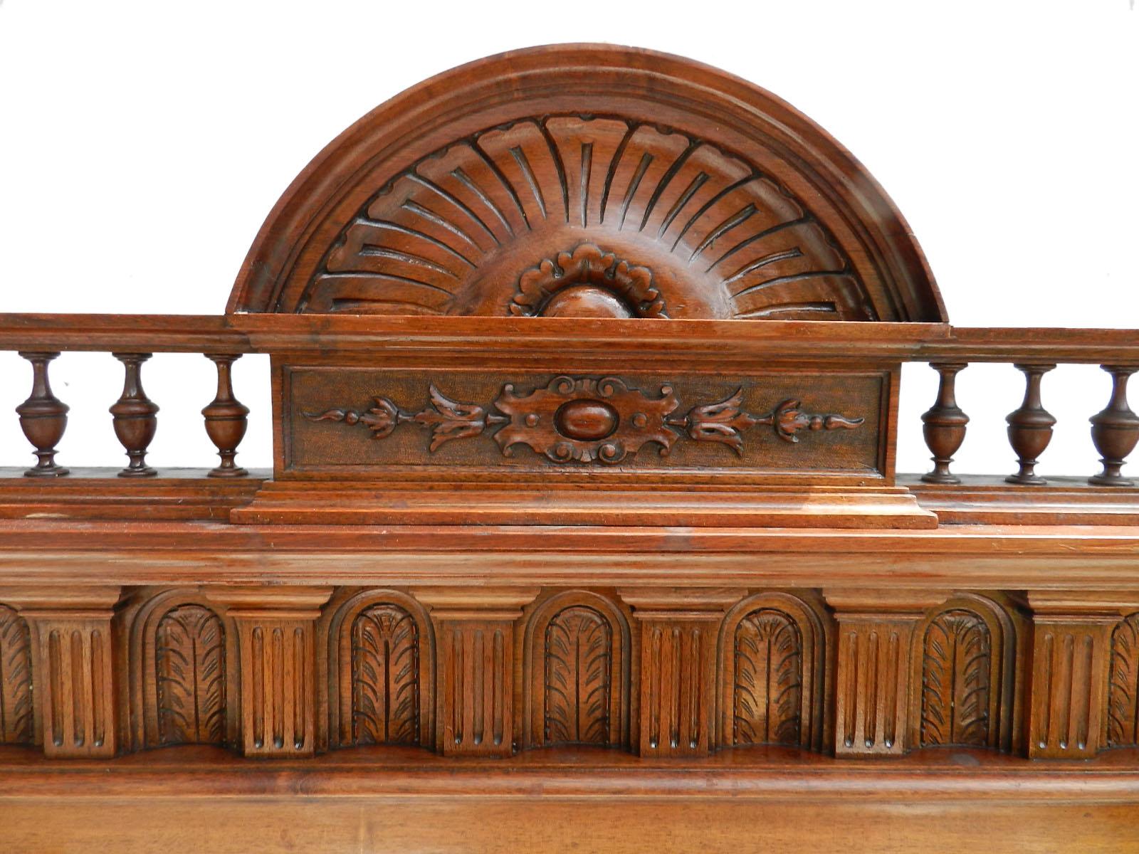Français Antique lit français US double acajou sculpté 19ème siècle Louis:: vers 1850