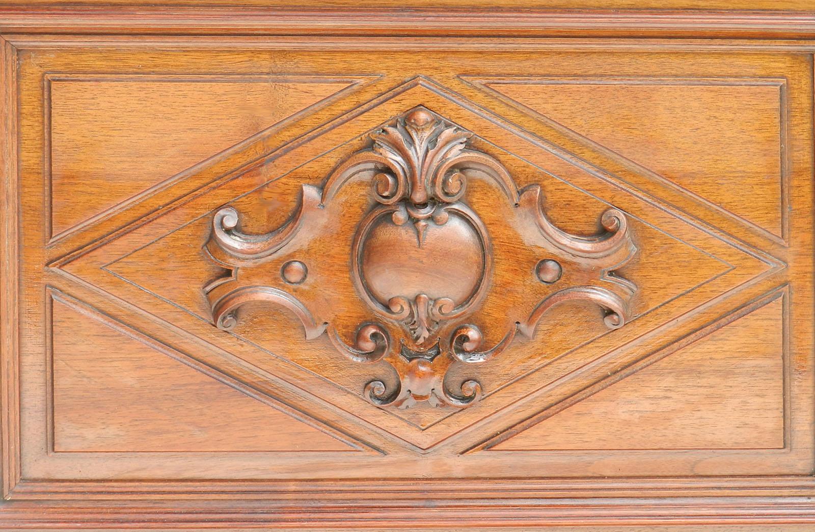 Antique lit français US double acajou sculpté 19ème siècle Louis:: vers 1850 Bon état à Mimizan, FR