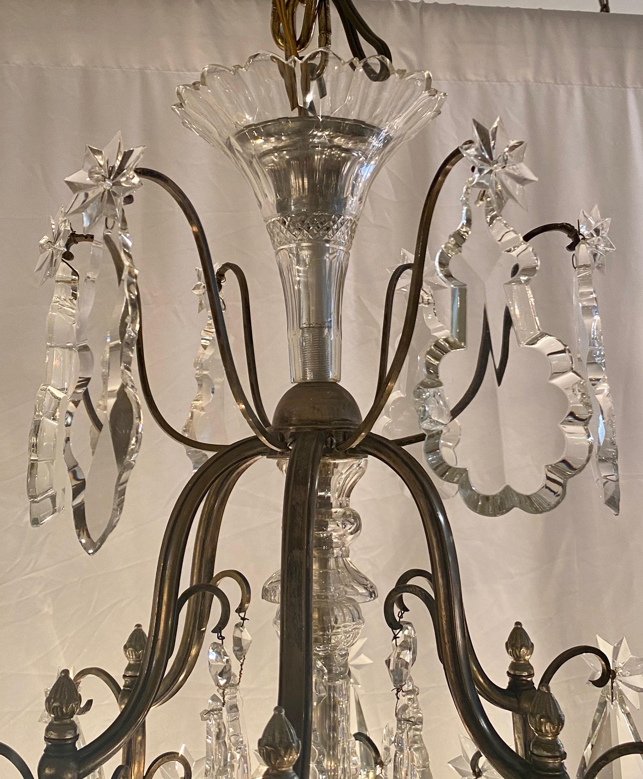 Antique French Belle Epoche Crystal and Silvered Bronze Chandelier, circa 1890s In Good Condition For Sale In New Orleans, LA