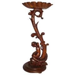 Antique French "Belle Époque", piedistallo in noce intagliato per fiori, CIRCA 1870.