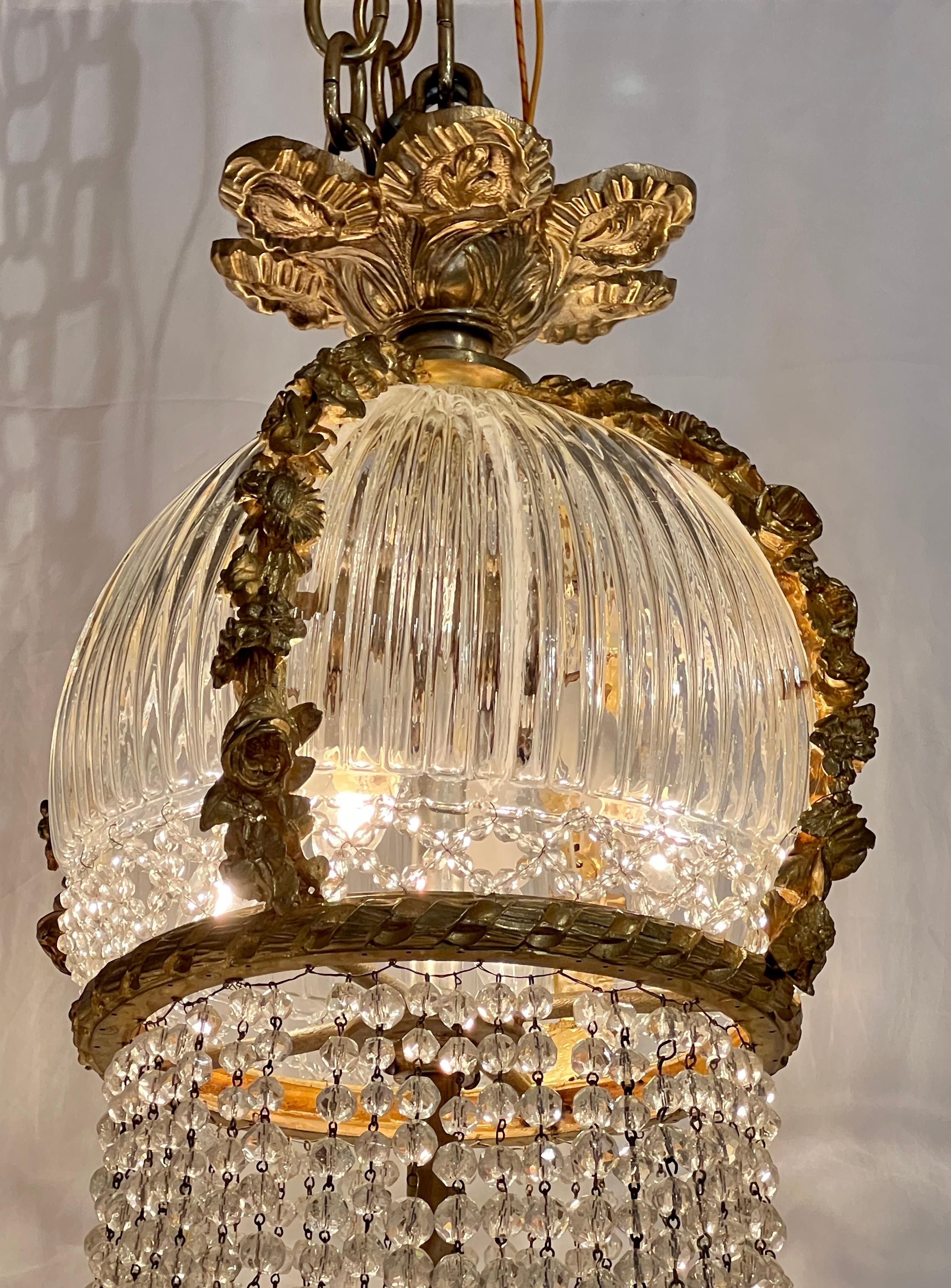 Antique French Belle Époque Cut Crystal & Bronze D'ore Chandelier, Circa 1880's. In Good Condition For Sale In New Orleans, LA