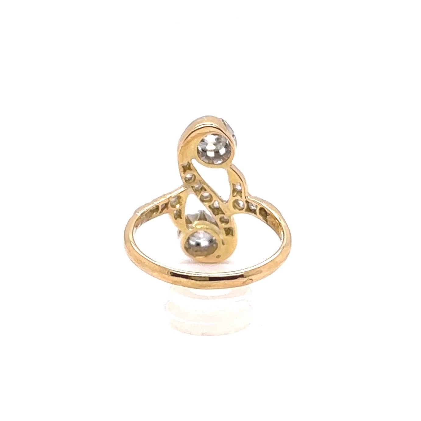 Antique French Belle Époque Diamond 18 Karat Gold Toi et Moi Ring 1