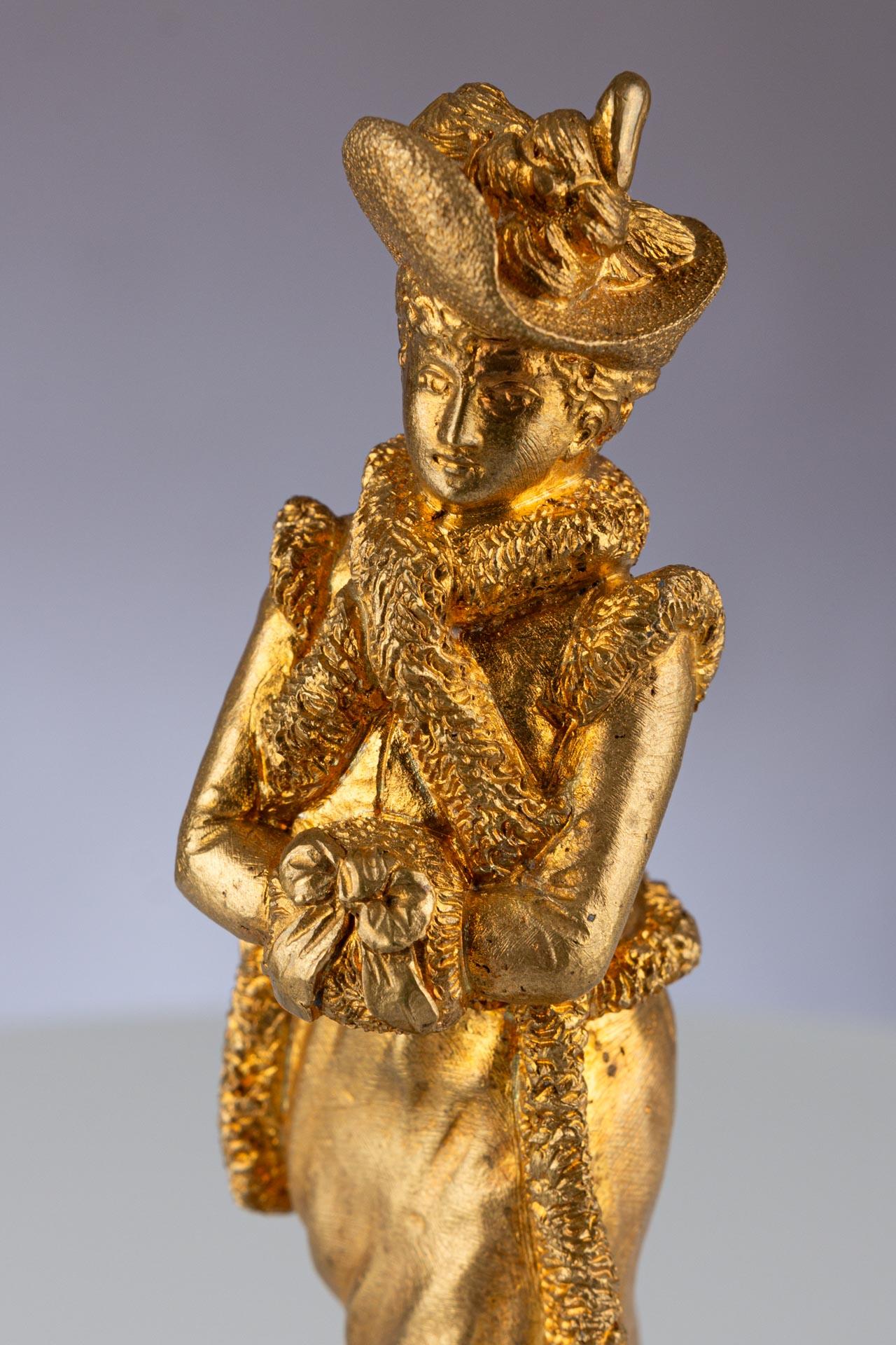 Antique French Belle Époque Gilt Bronze Gold Figurative Sculpture of a Woman For Sale 8