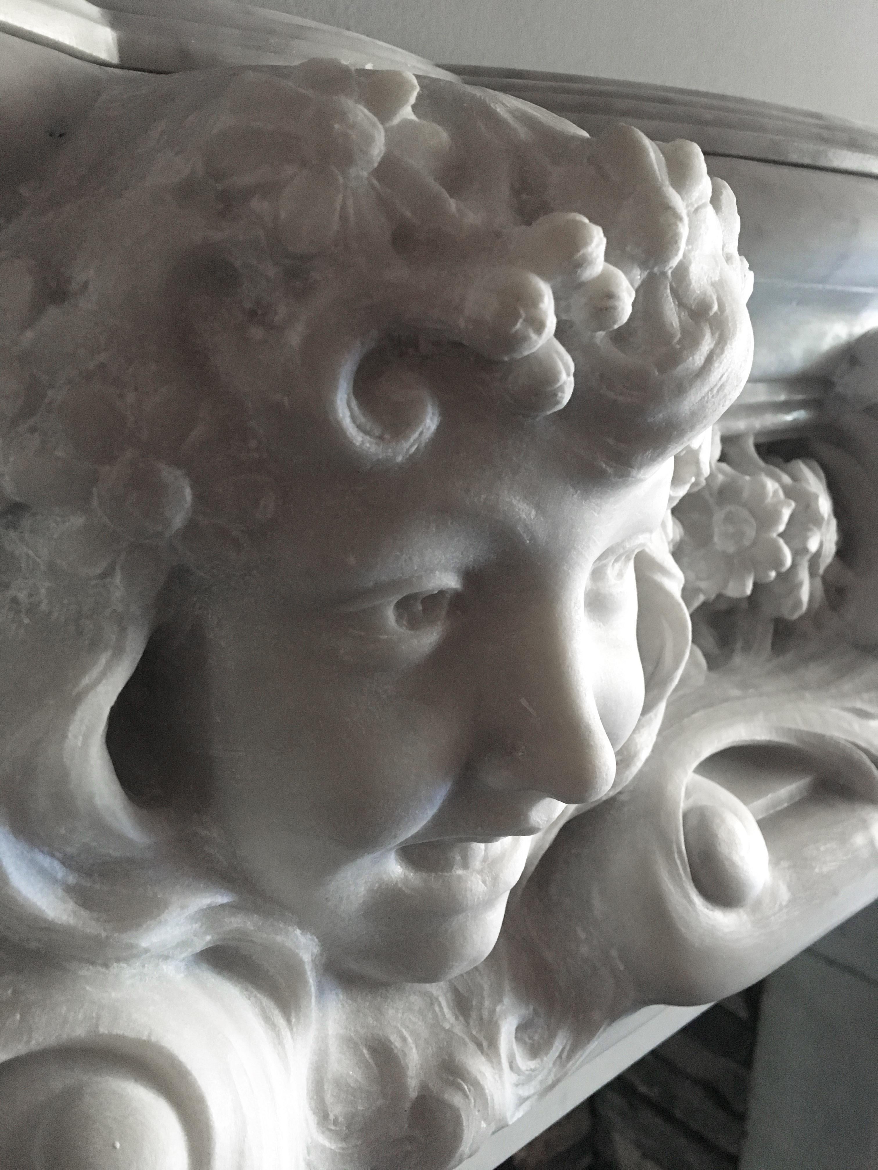 Antique French Belle Epoque Mantelpiece White Carrara Statuary Marble In Good Condition In Baambrugge, NL