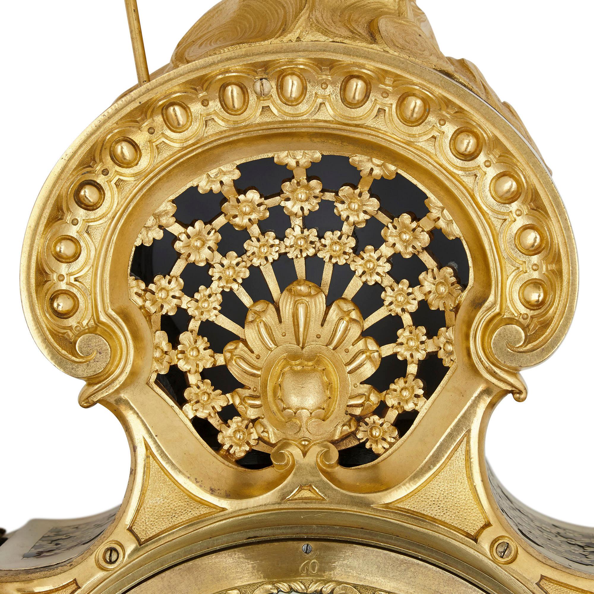 XIXe siècle Pendule de cheminée française ancienne de style rococo de la Belle Époque par Henry Dasson en vente