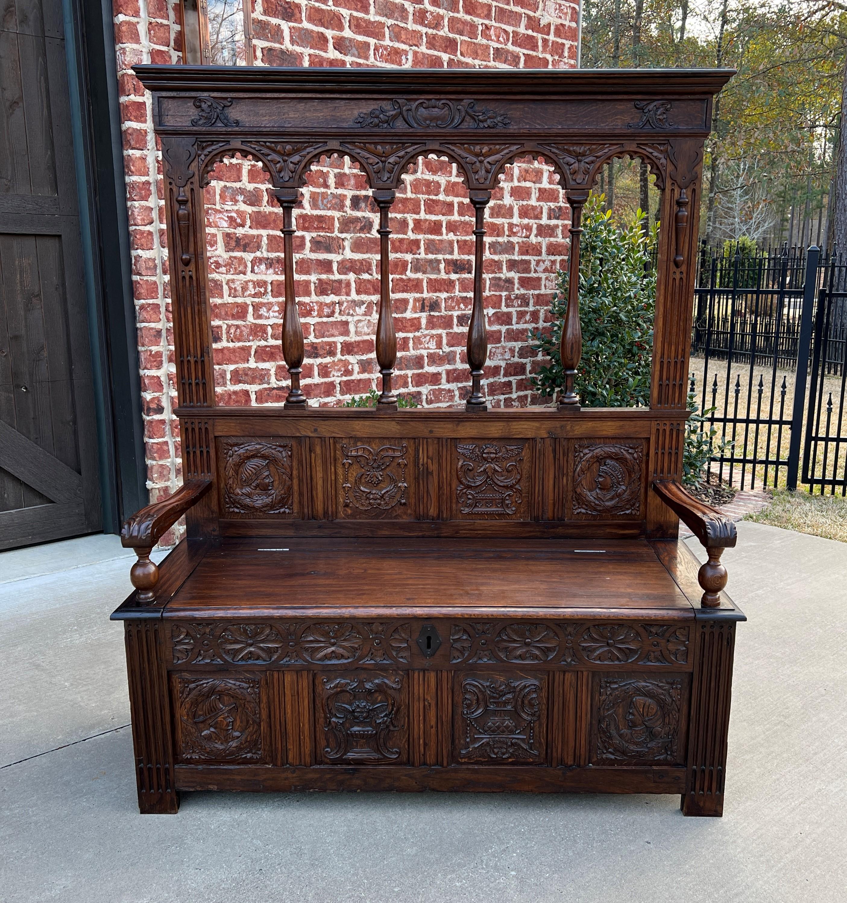 CHARMING Antique French Oak Renaissance Revival Hall Seat, Bench or Chair~~HIGHLY CARVED ~~c. 
1880s 


        Wonderful 