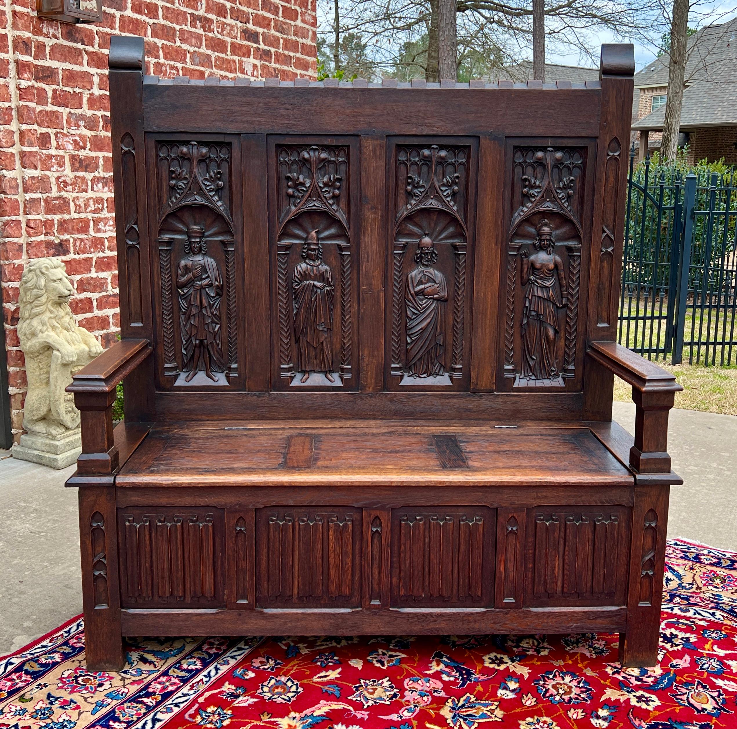 Antique French Bench Settee Gótico Roble Lino Asiento Figural Elevable c. 1900 en venta 4