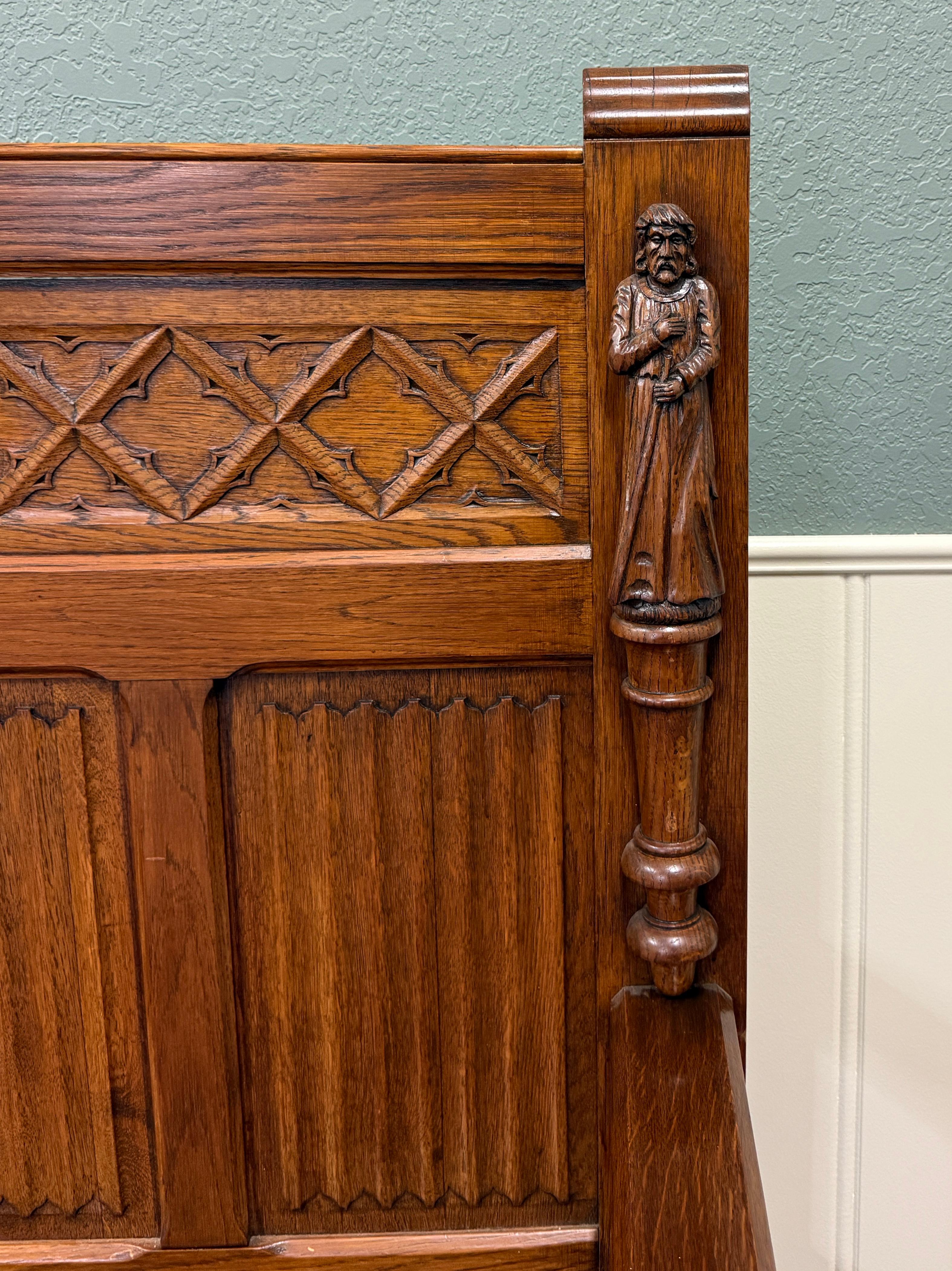 Antike französische Bank-Sessel, gotisch, Eichenholz, Leinen, gefaltete Monken, Lift-Top-Sitz, um 1900 im Zustand „Gut“ im Angebot in Tyler, TX
