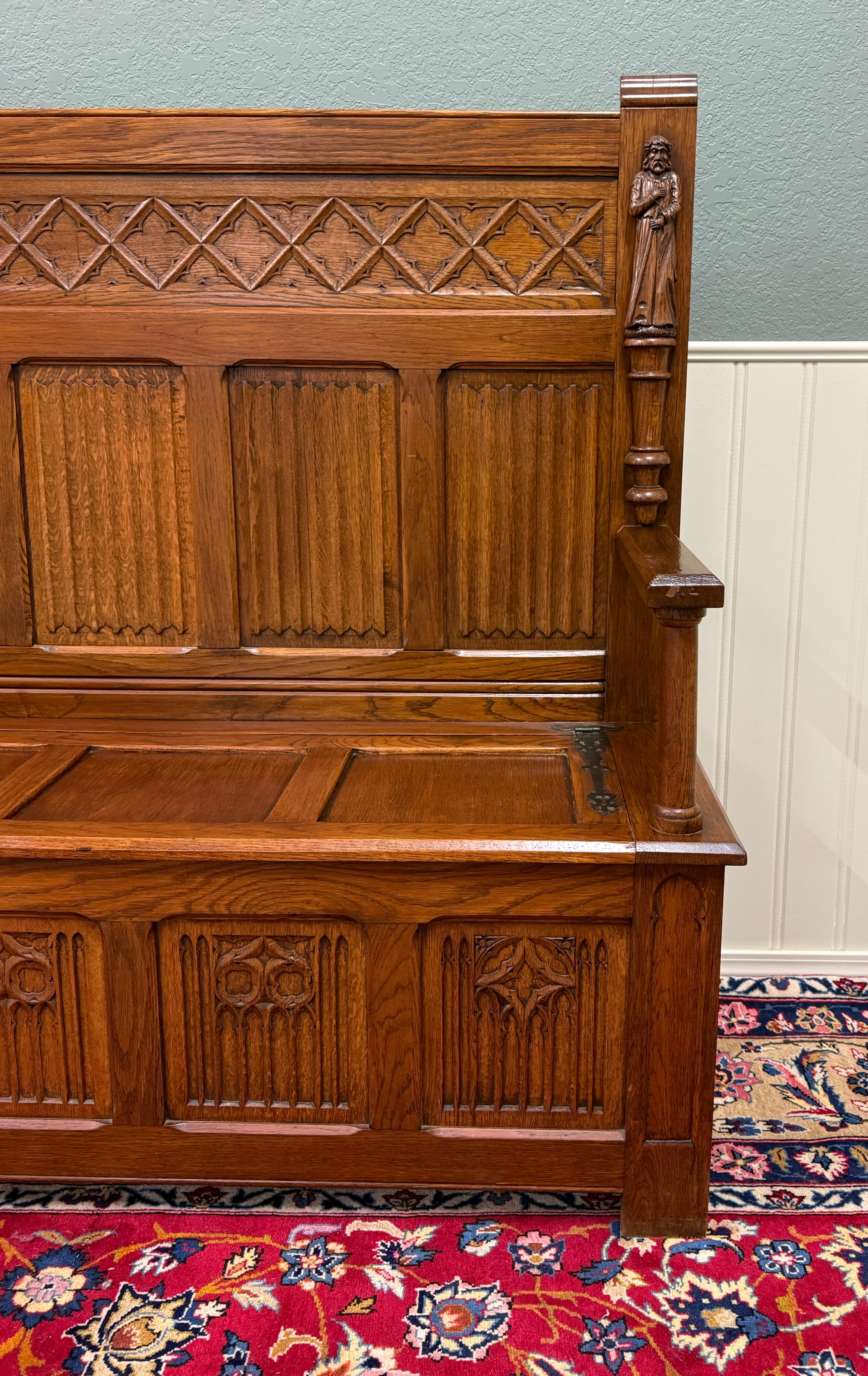 Antike französische Bank-Sessel, gotisch, Eichenholz, Leinen, gefaltete Monken, Lift-Top-Sitz, um 1900 (Frühes 20. Jahrhundert) im Angebot