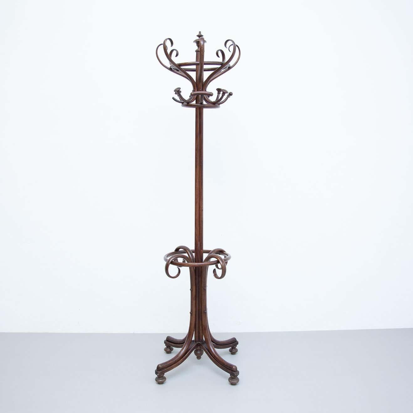 Antique French Bentwood Coat Stand, circa 1940 For Sale 11