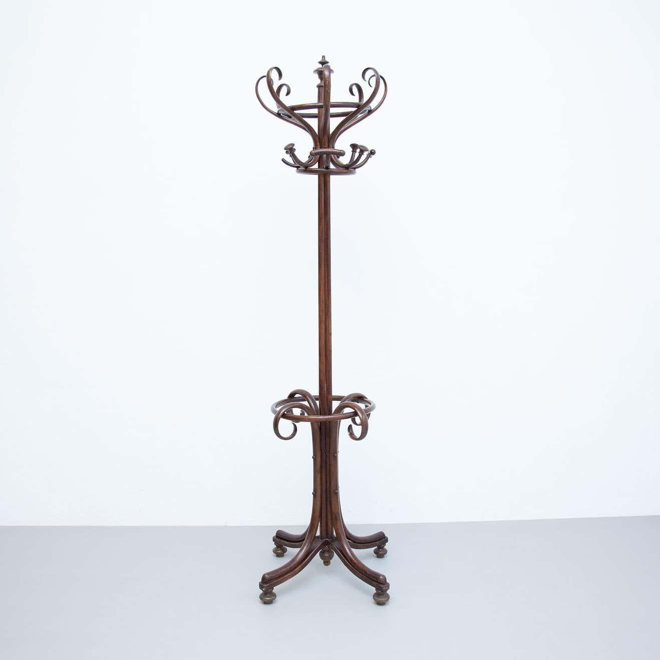 Antique French Bentwood Coat Stand, circa 1940 For Sale 12