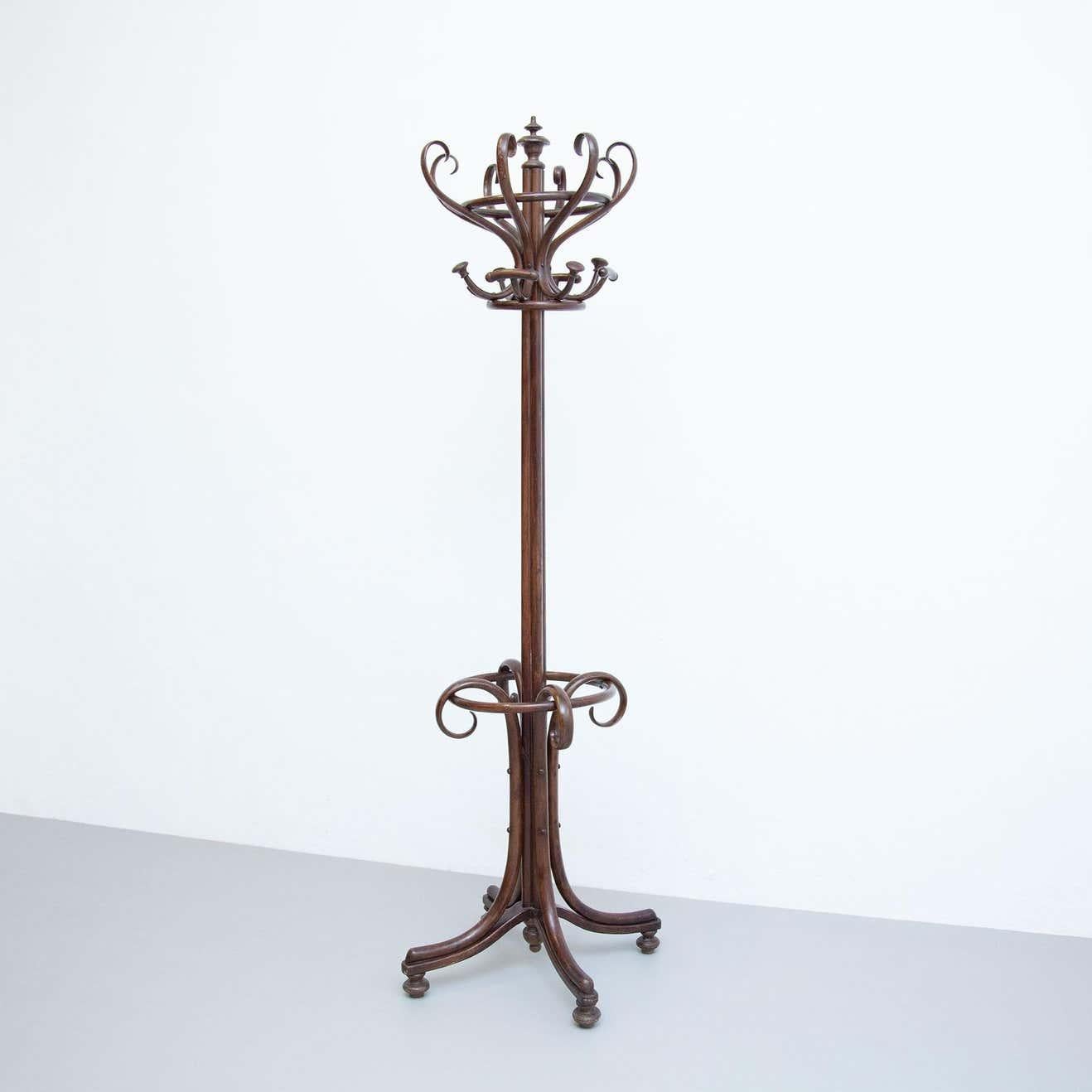 Antique French Bentwood Coat Stand, circa 1940 For Sale 13