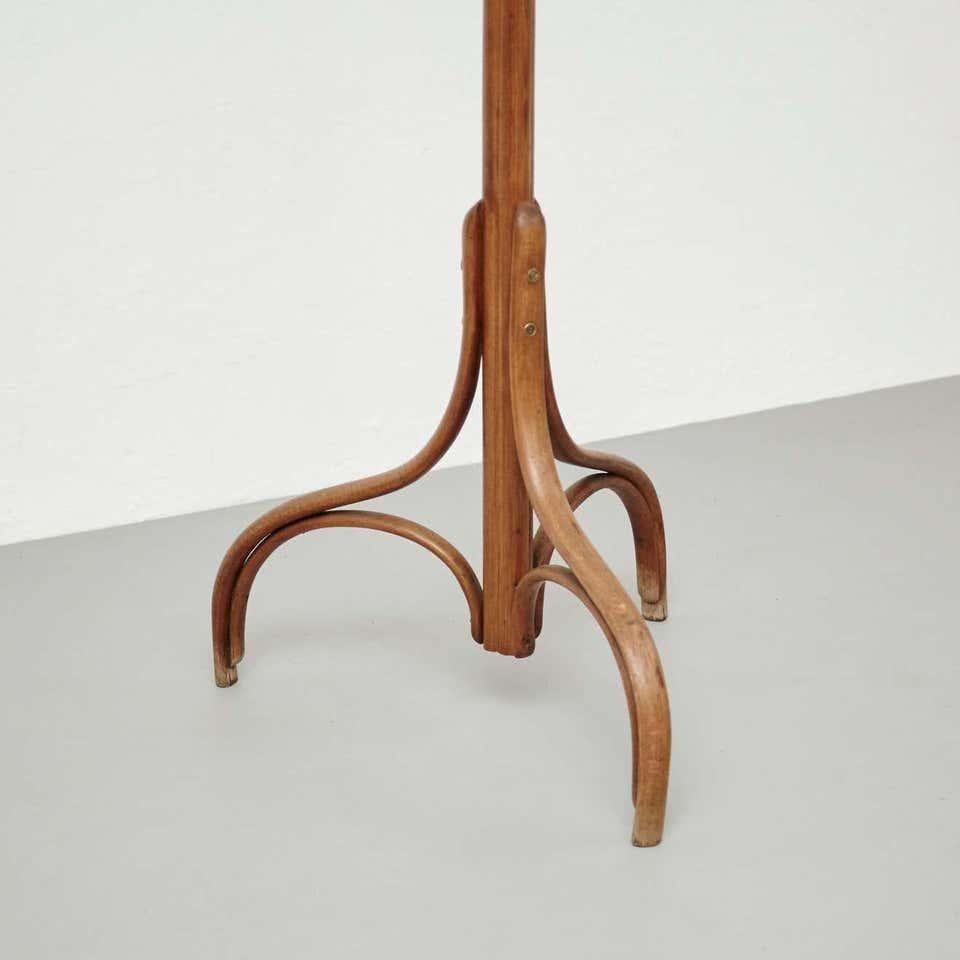 Antique French Bentwood Coat Stand, circa 1940 In Good Condition For Sale In Barcelona, ES