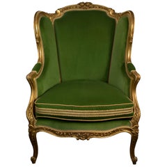 Ancienne chaise Bergère française entièrement rembourrée et en velours de coton vert