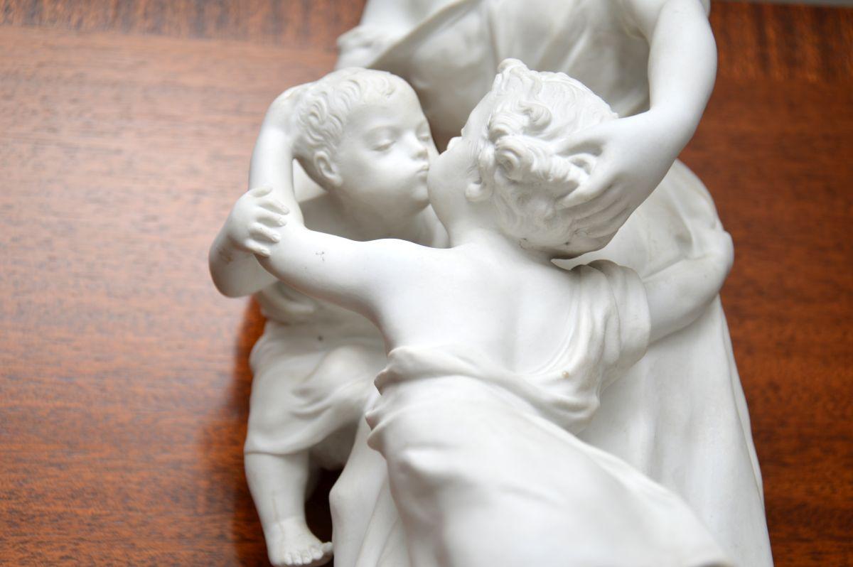Argile Antique French Bisque Sculpture by Luca Madrassi (1848-1919) en vente