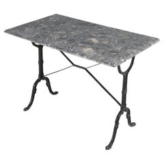 Antique French Bistro Table o Gueridon con base in ghisa e piano in marmo