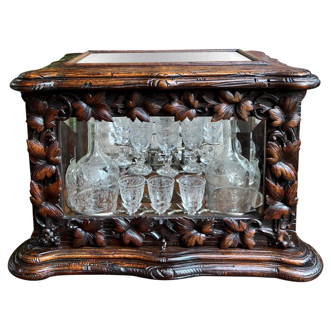 Antike Französisch Black Forest Tantalus Liquor Box Glas Dekanter Cavé à Liqueur