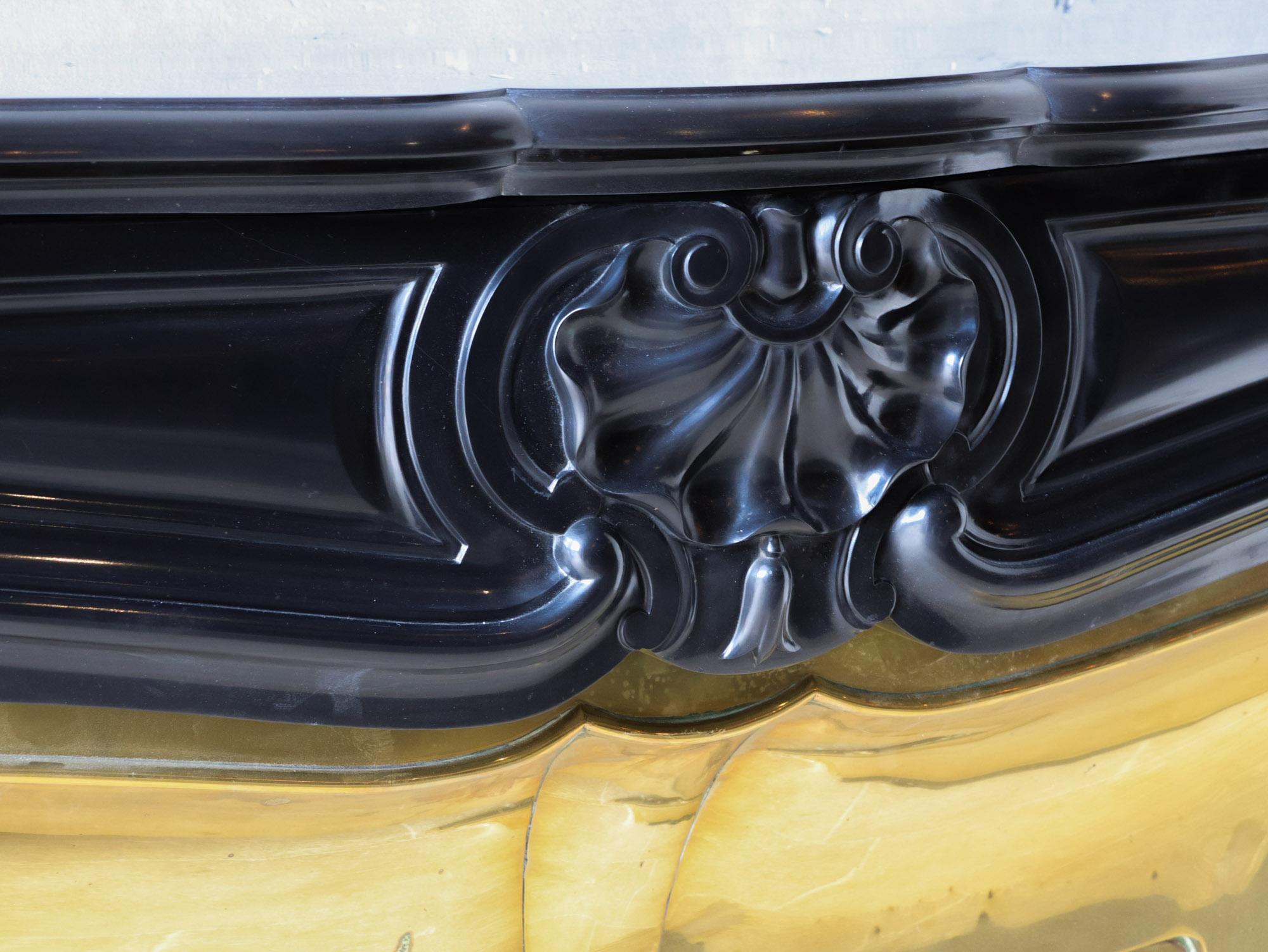 Antique French Black Marble Trois Coquilles Fireplace with Brass Interior For Sale 2
