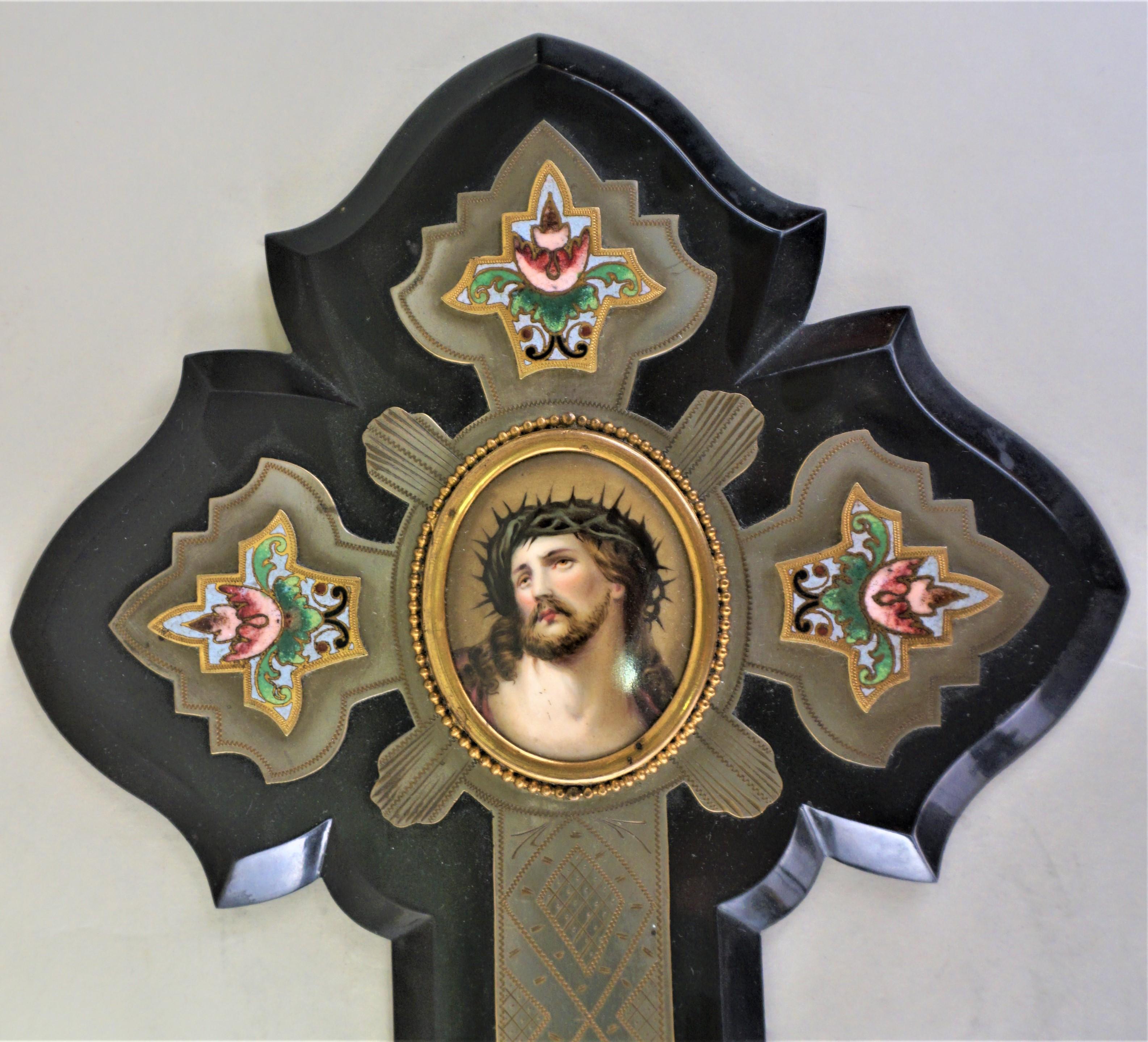 Antique French Black Onyx Cloisonné Porcelain Christ Holy Water Font Crucifix In Good Condition In Fairfax, VA