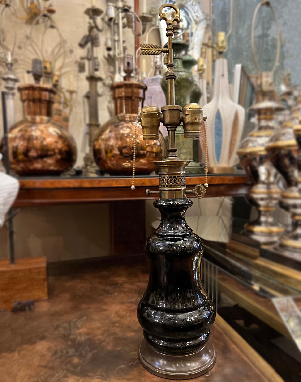 Début du 20ème siècle Lampes françaises anciennes en porcelaine noire en vente