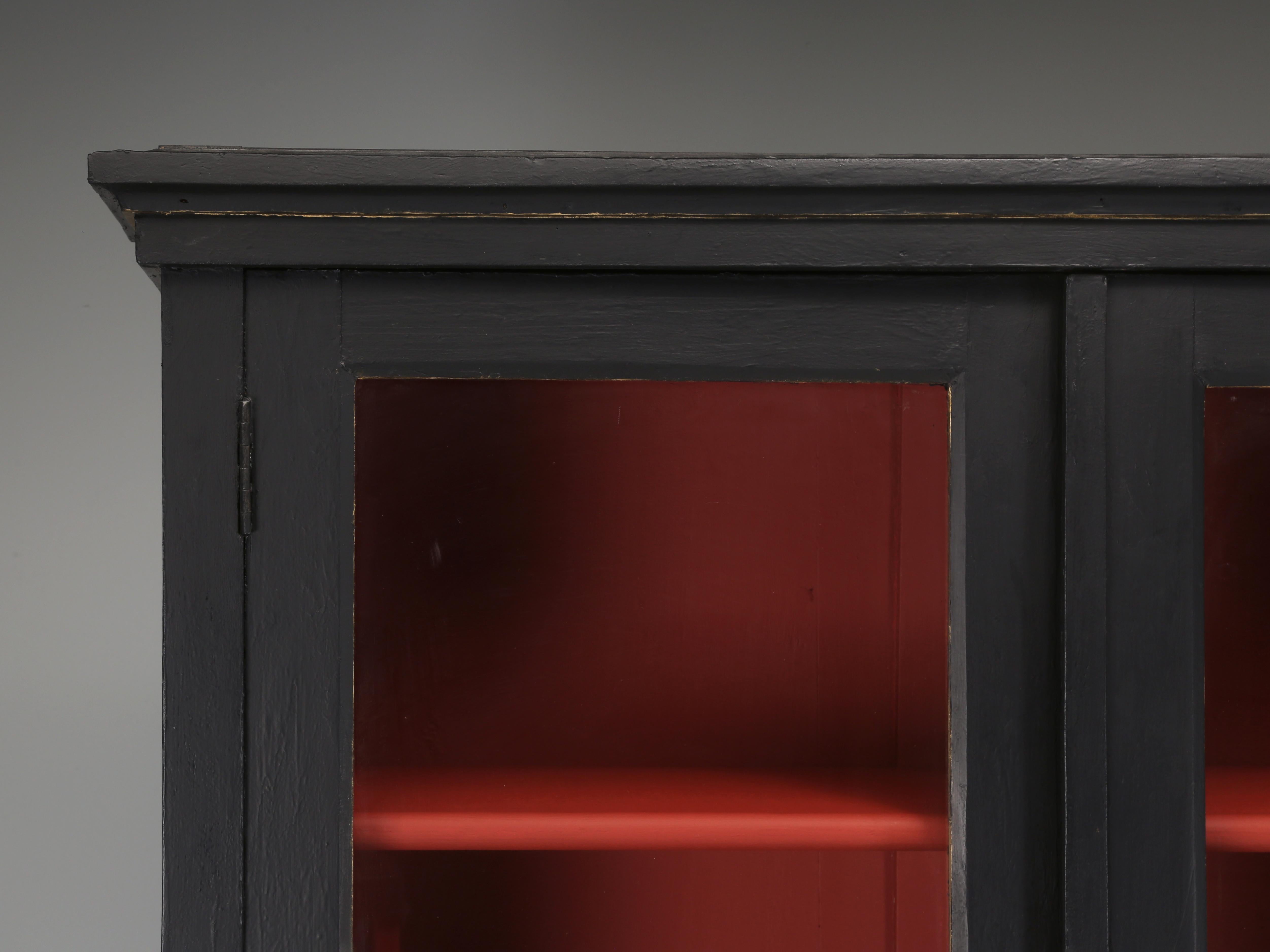 Antique French BlackLouis XVI Bookcase or China Cabinet c1800's Nicely Restored Francés en venta