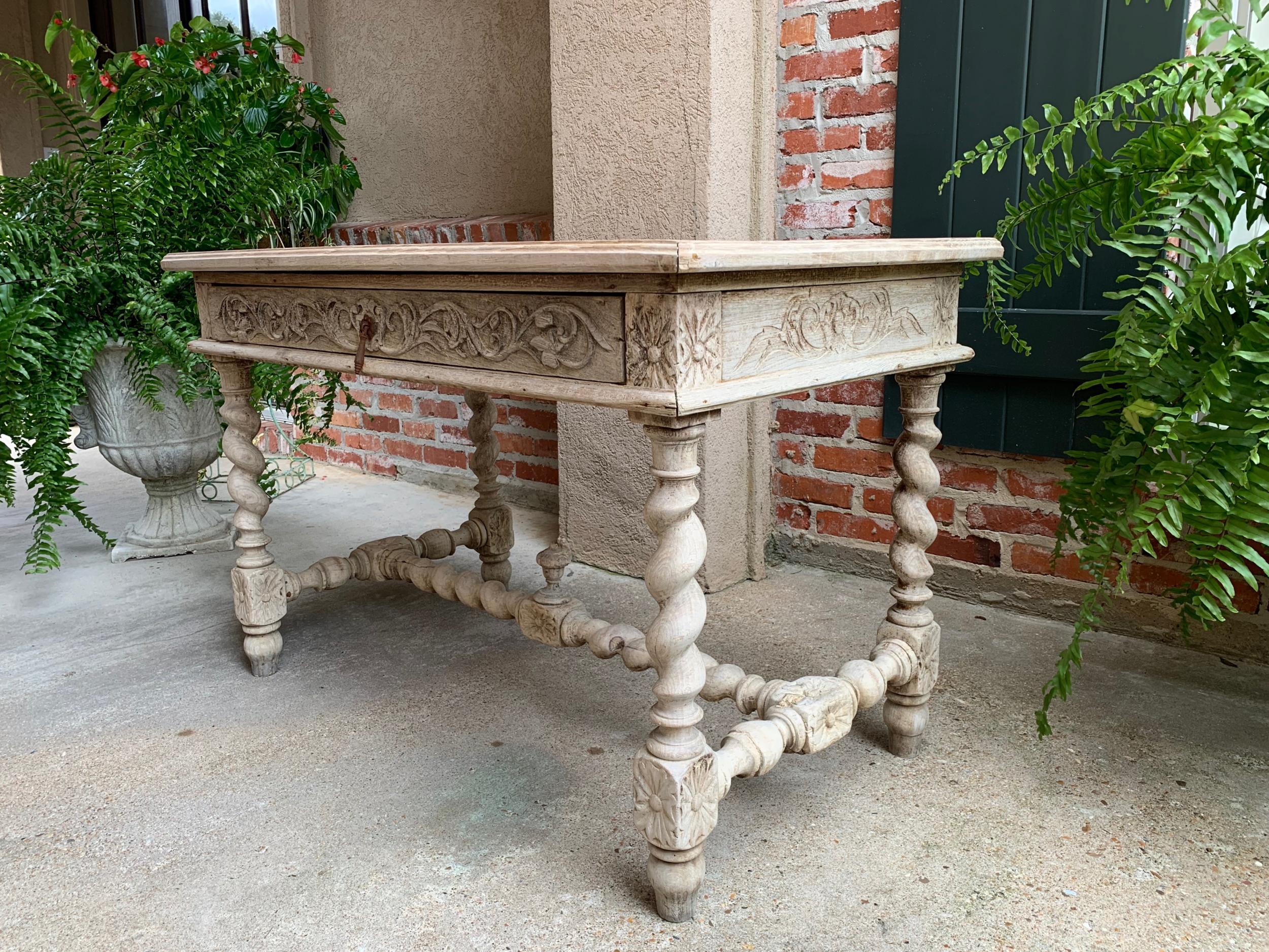Antique French Bleached Carved Oak Sofa Table Desk Barley Twist Louis XIII In Good Condition In Shreveport, LA