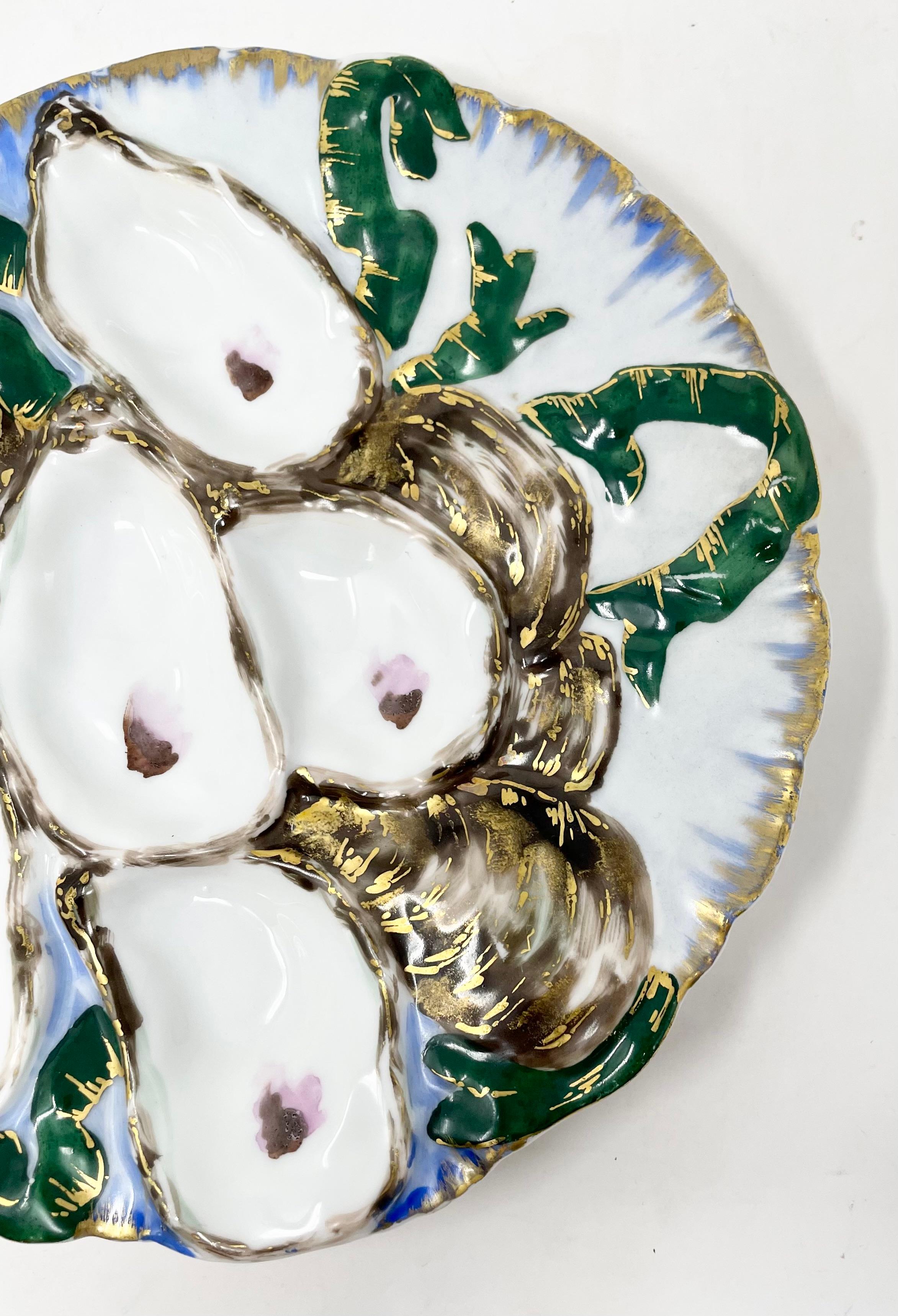 Antique French Blue and Green Porcelain Turkey Pattern Oyster Plate, Circa 1880 In Good Condition In New Orleans, LA
