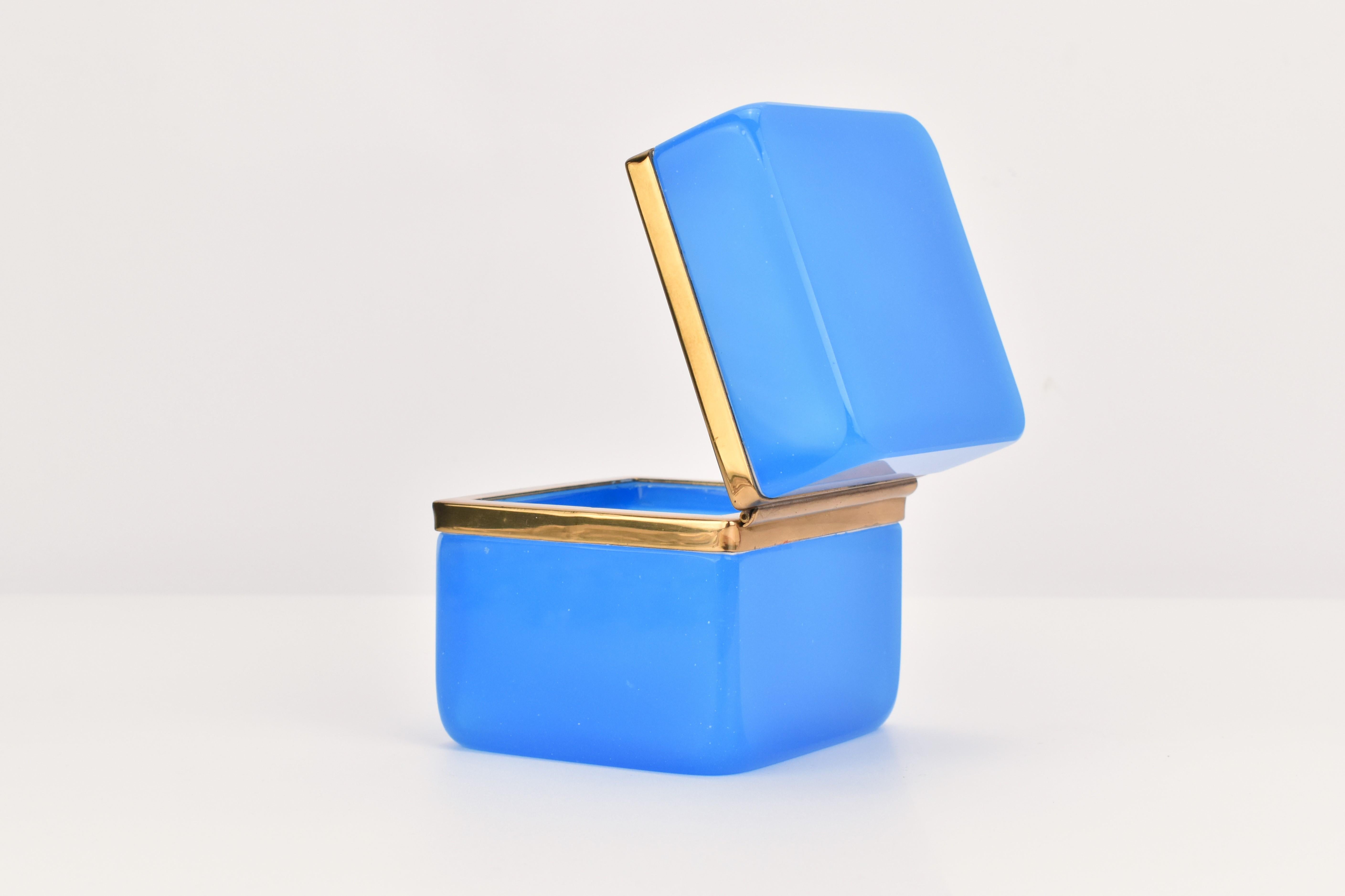 Antique French Blue Opaline Glass Casket Box, Jewelry Box In Good Condition For Sale In Rostock, MV