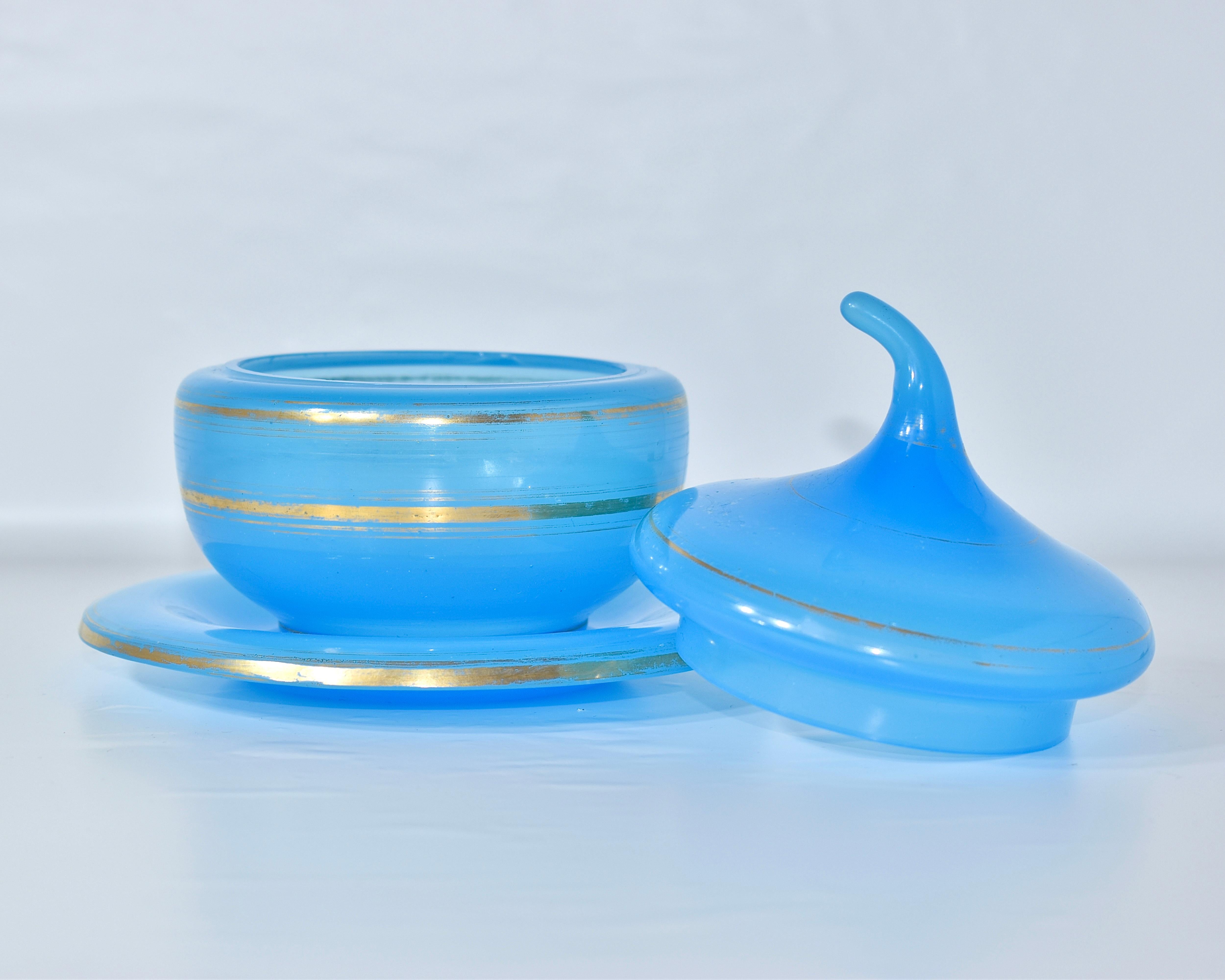 Antique French Blue Opaline Glass Sugar Bowl, Candy Box, Bonbonniere In Good Condition For Sale In Rostock, MV