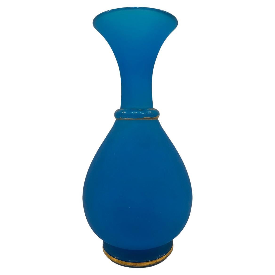 Vase bleu français ancien en vente