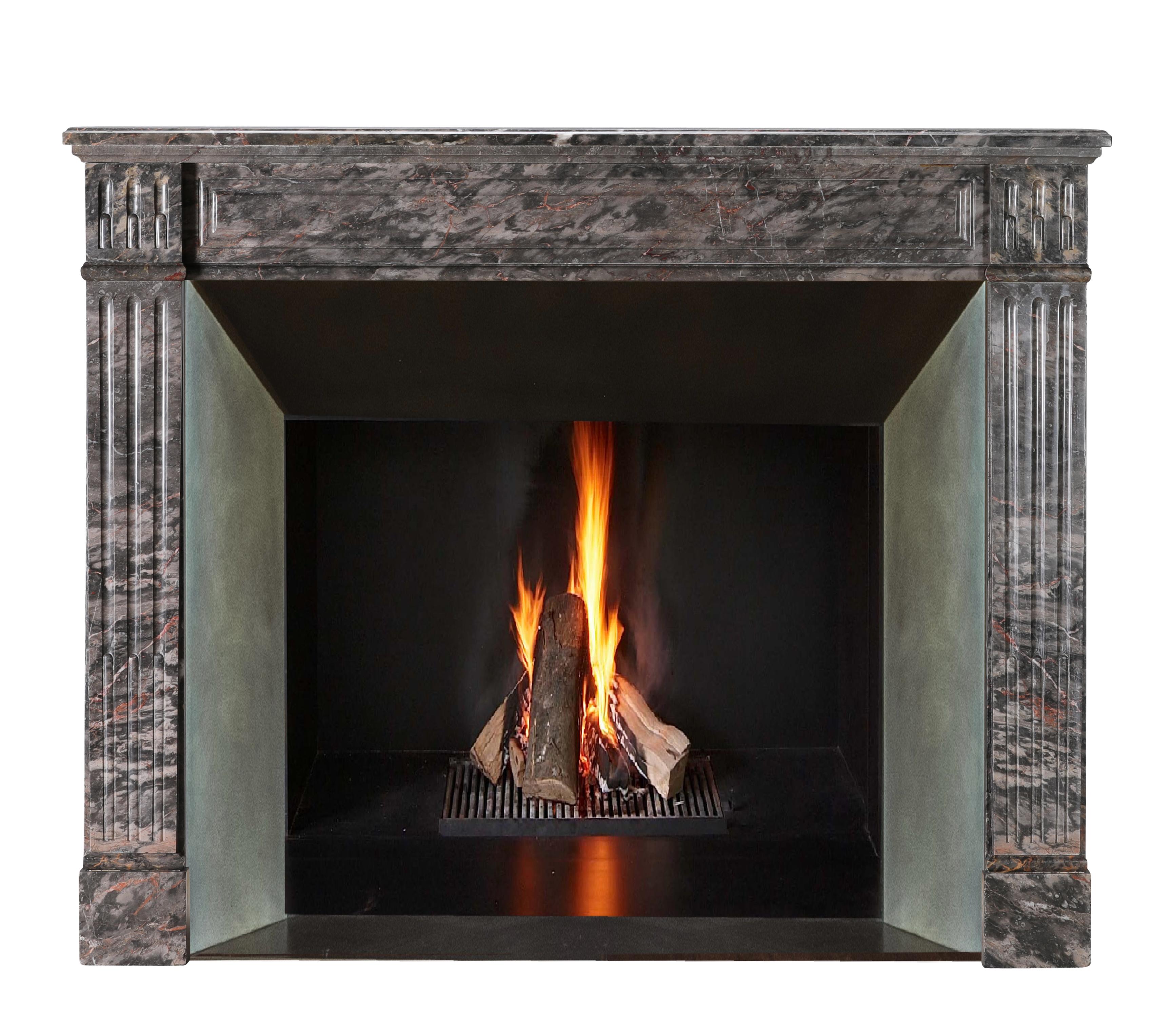 Antique French Chimenea de mármol Bois Jourdan -LXVI - Gare St. Lazare Francés en venta