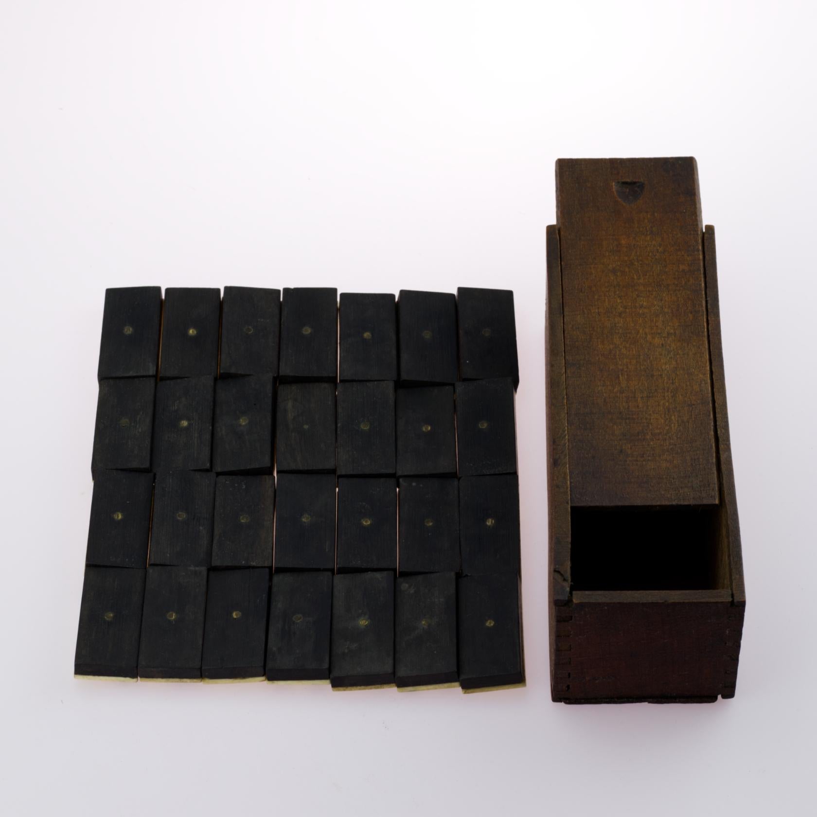 Antique French Bone and Ebony Dominoes Set, 1800s In Fair Condition For Sale In Lucenec, SK