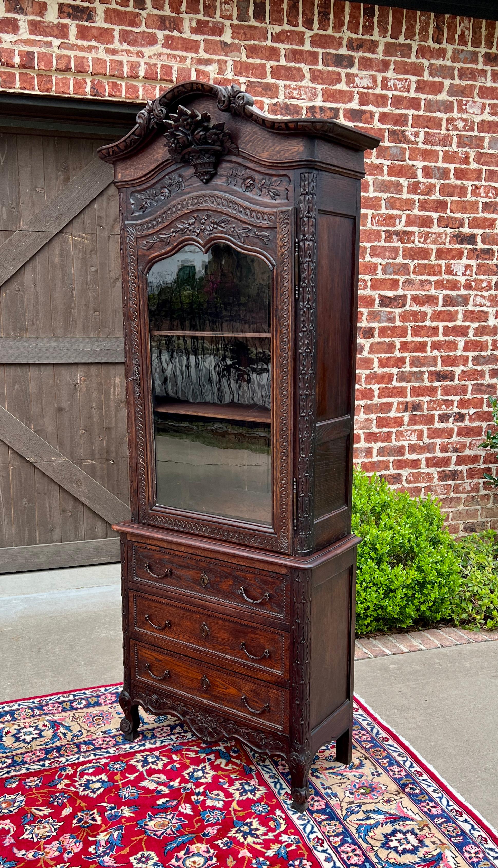 GORGEOUS Antique French Country Carved Oak Bonnet Top Bookcase, Bonnetiere or Vitrine Over 3 Drawer Chest ~~HIGHLY CARVED~~c. 1870s

Versatile size~~SLIM profile fits in smaller spaces~~84
