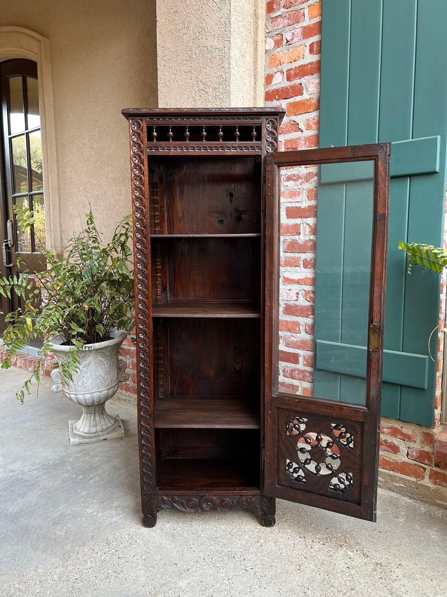 Antique French Bookcase Cabinet Brittany Breton PETITE Carved Oak Ship Spindle In Good Condition In Shreveport, LA