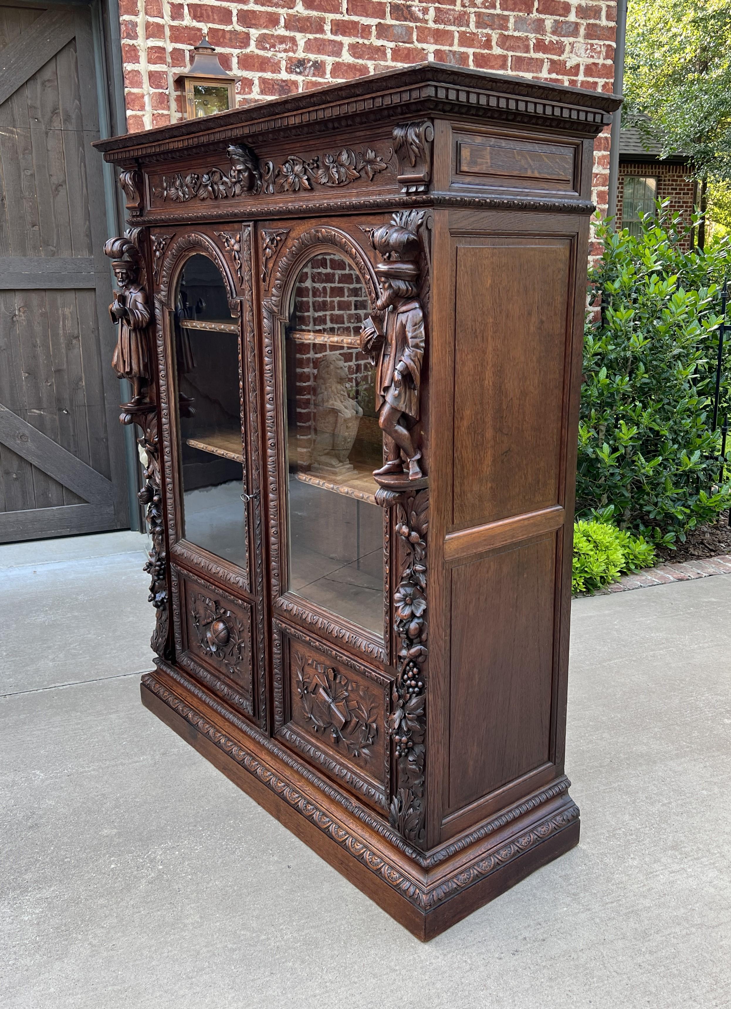Antique French Bookcase Cabinet Display Double Door Scholars Carved Oak 19th C In Good Condition In Tyler, TX