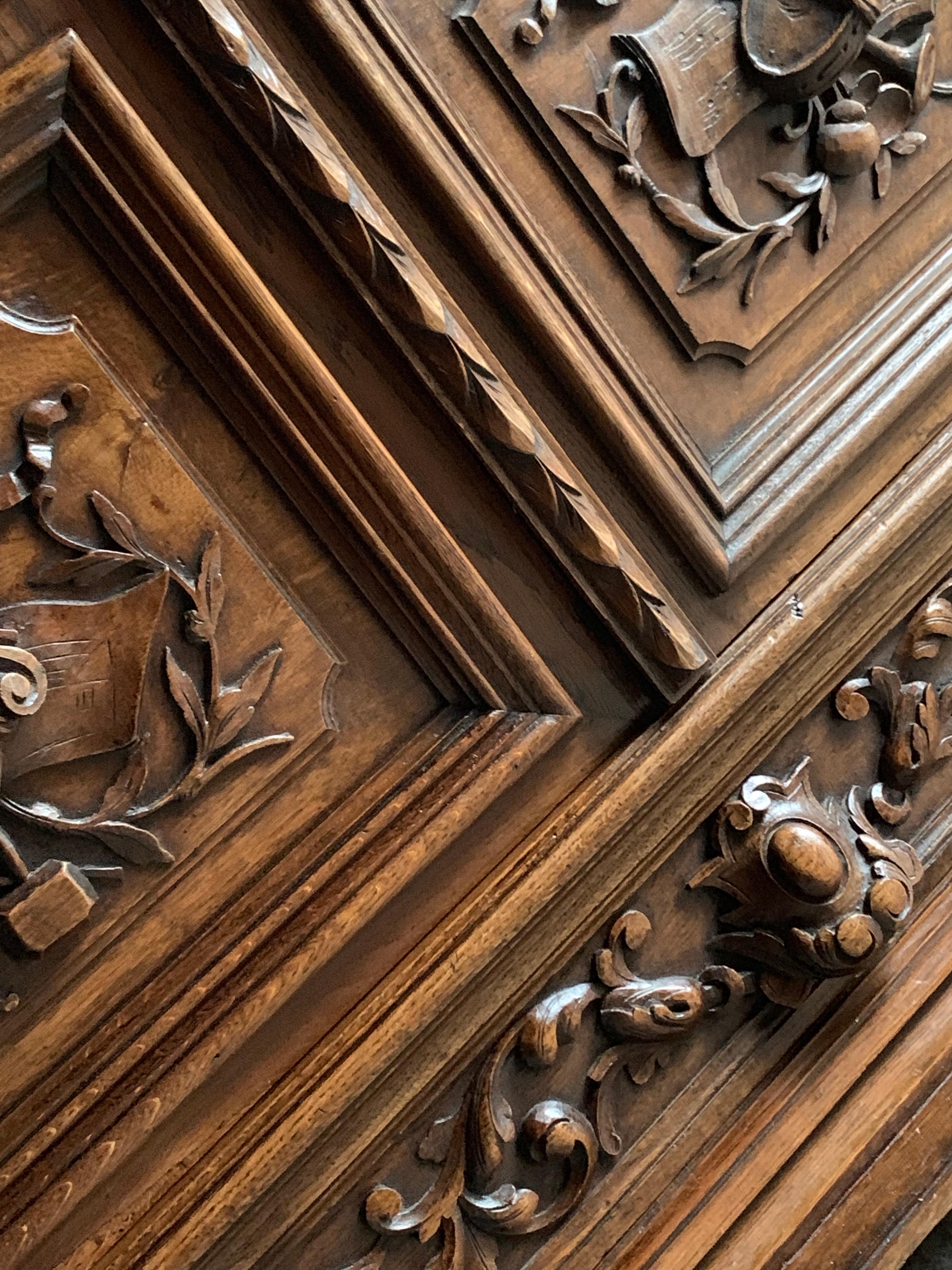 Antique French Bookcase Vitrine Heavily Carved Solid Oak 19th Century circa 1890 1