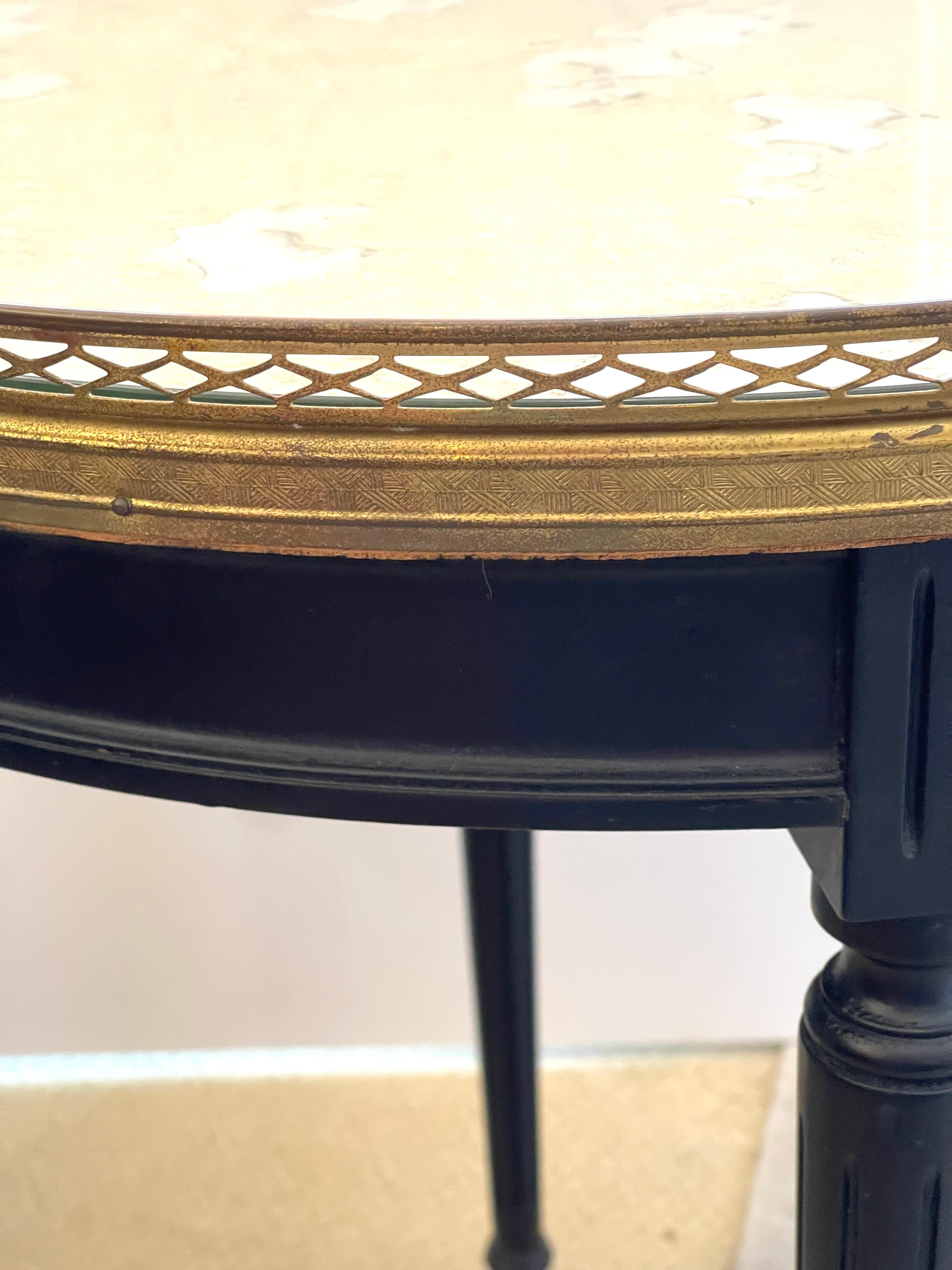 Antique French Bouillotte Table, Brass Gallery & Mirrored Top For Sale 3