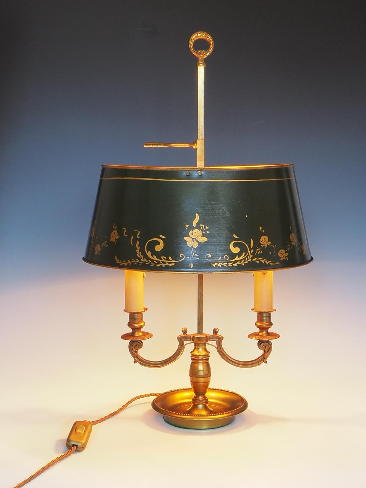 Antike französische Bouillotte-Tischlampe im Zustand „Gut“ im Angebot in Lincoln, GB