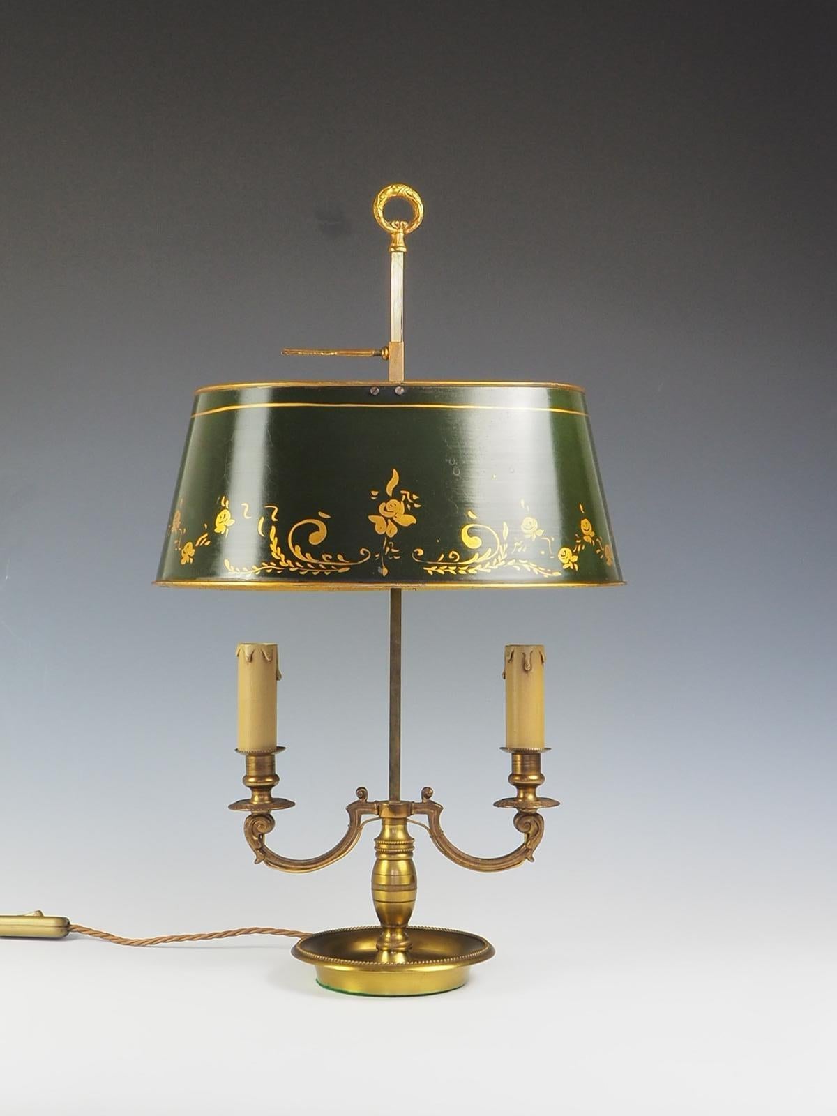 XIXe siècle Lampe de table bouillotte française ancienne en vente