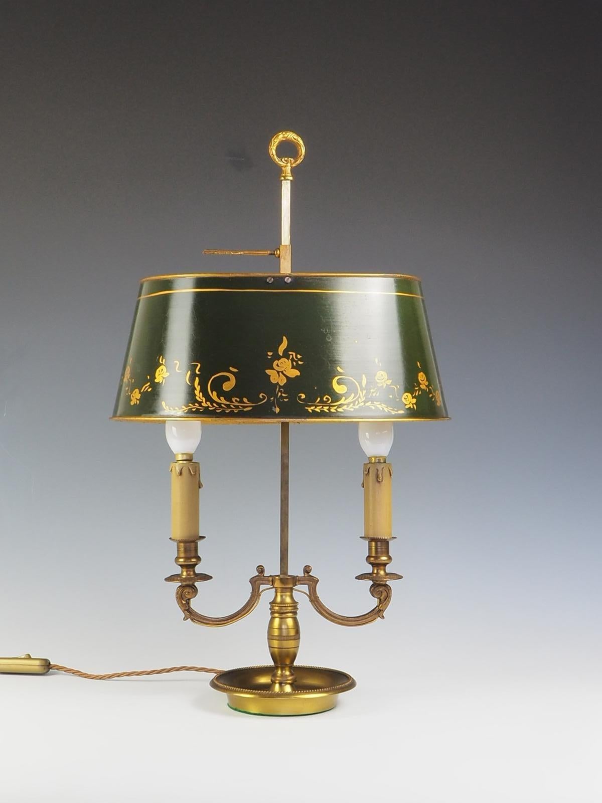 Brass Antique French Bouillotte Table Lamp