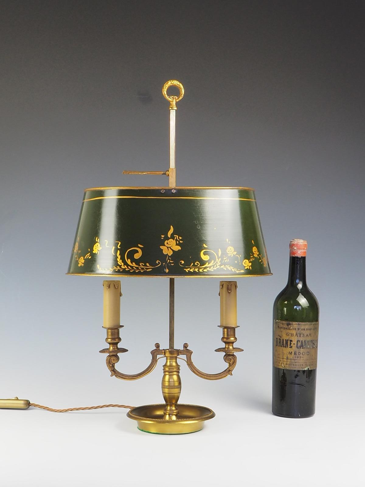 Antike französische Bouillotte-Tischlampe im Angebot 1