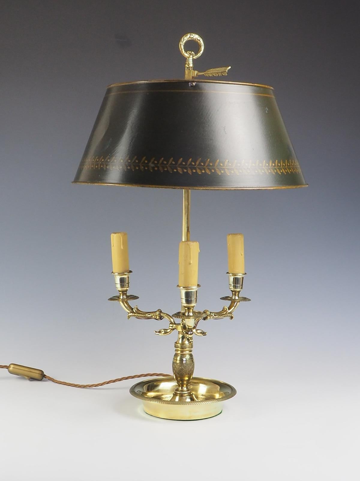 Lampe de table bouillotte française ancienne en vente 1