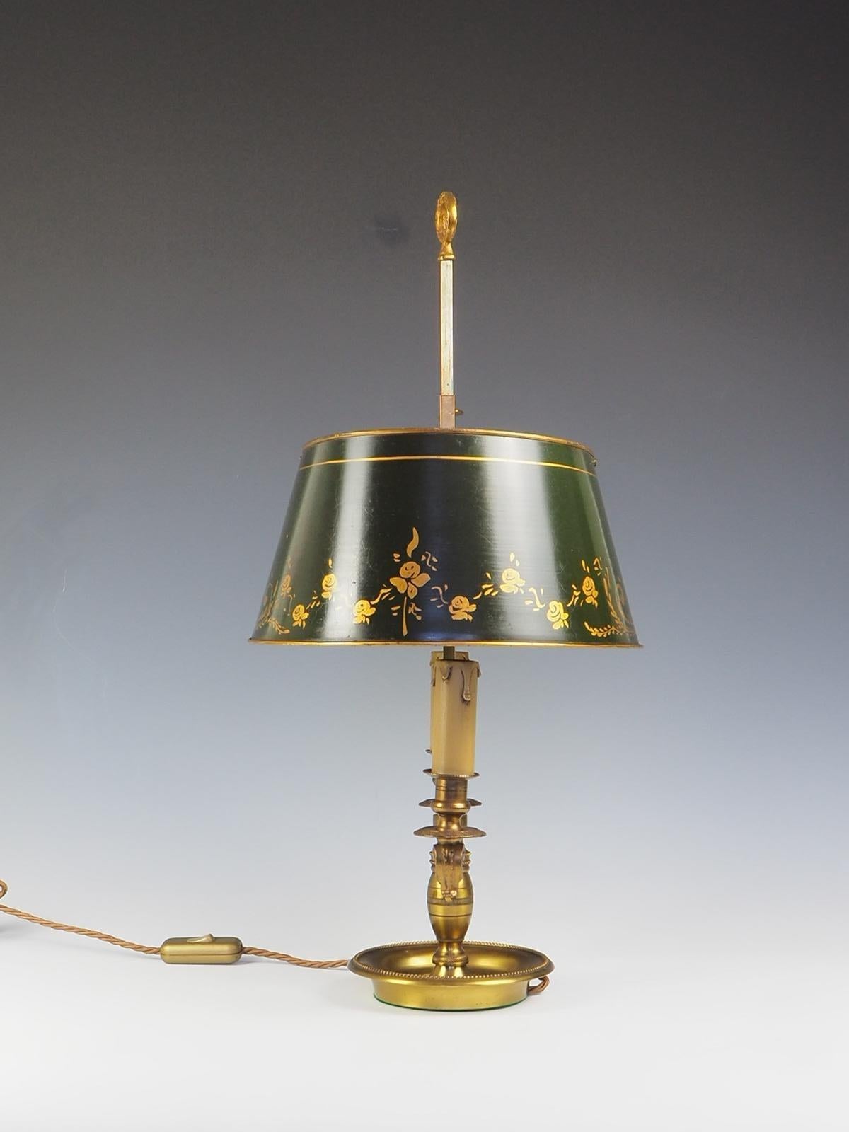 Antike französische Bouillotte-Tischlampe im Angebot 2