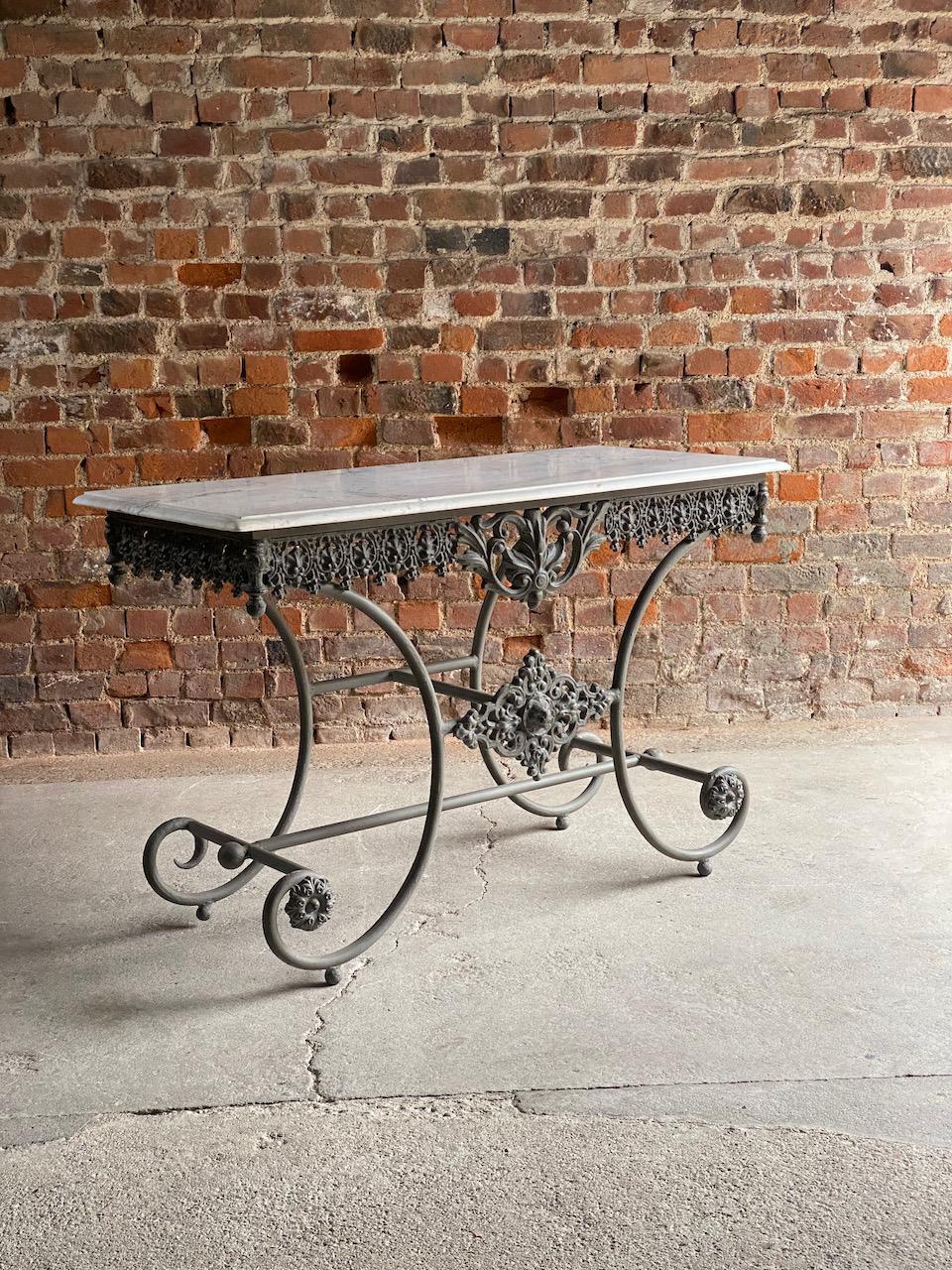 Late 19th Century Antique French Boulangerie Pastry Table France, circa 1890 