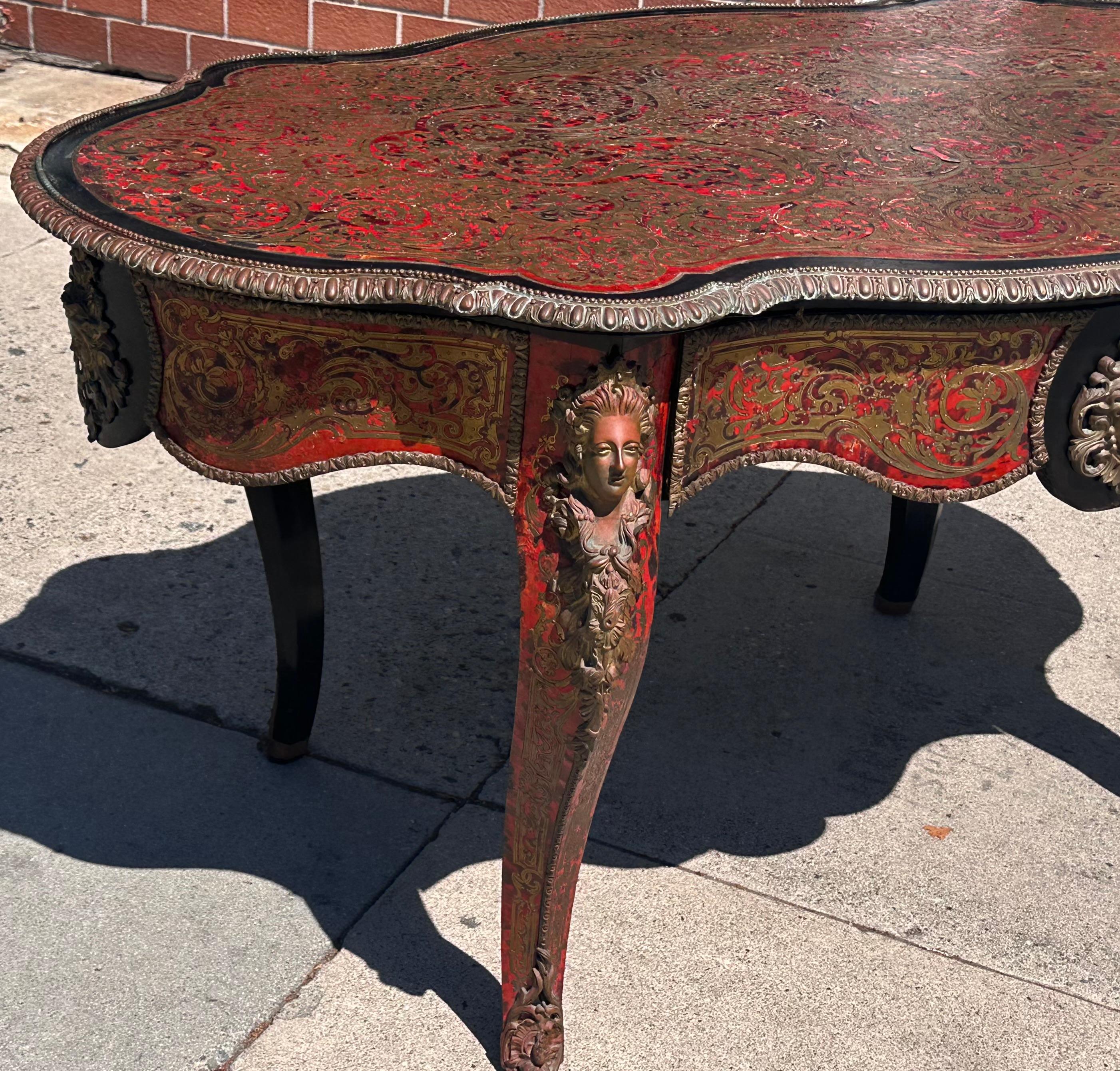 Ancienne table de bureau française Boulle Centre de table Plat C.1860 Bon état - En vente à LOS ANGELES, CA