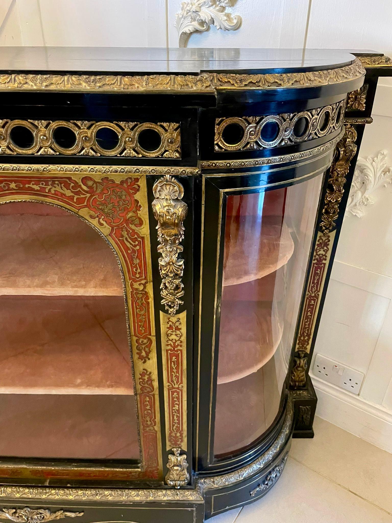 Antique French Boulle Display Cabinet In condizioni buone in vendita a Suffolk, GB