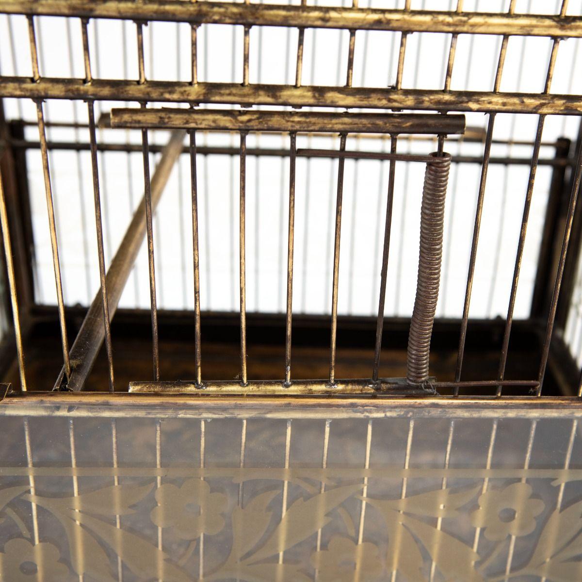 Antique French Birdcage en laiton et verre avec panneaux floraux en vente 7