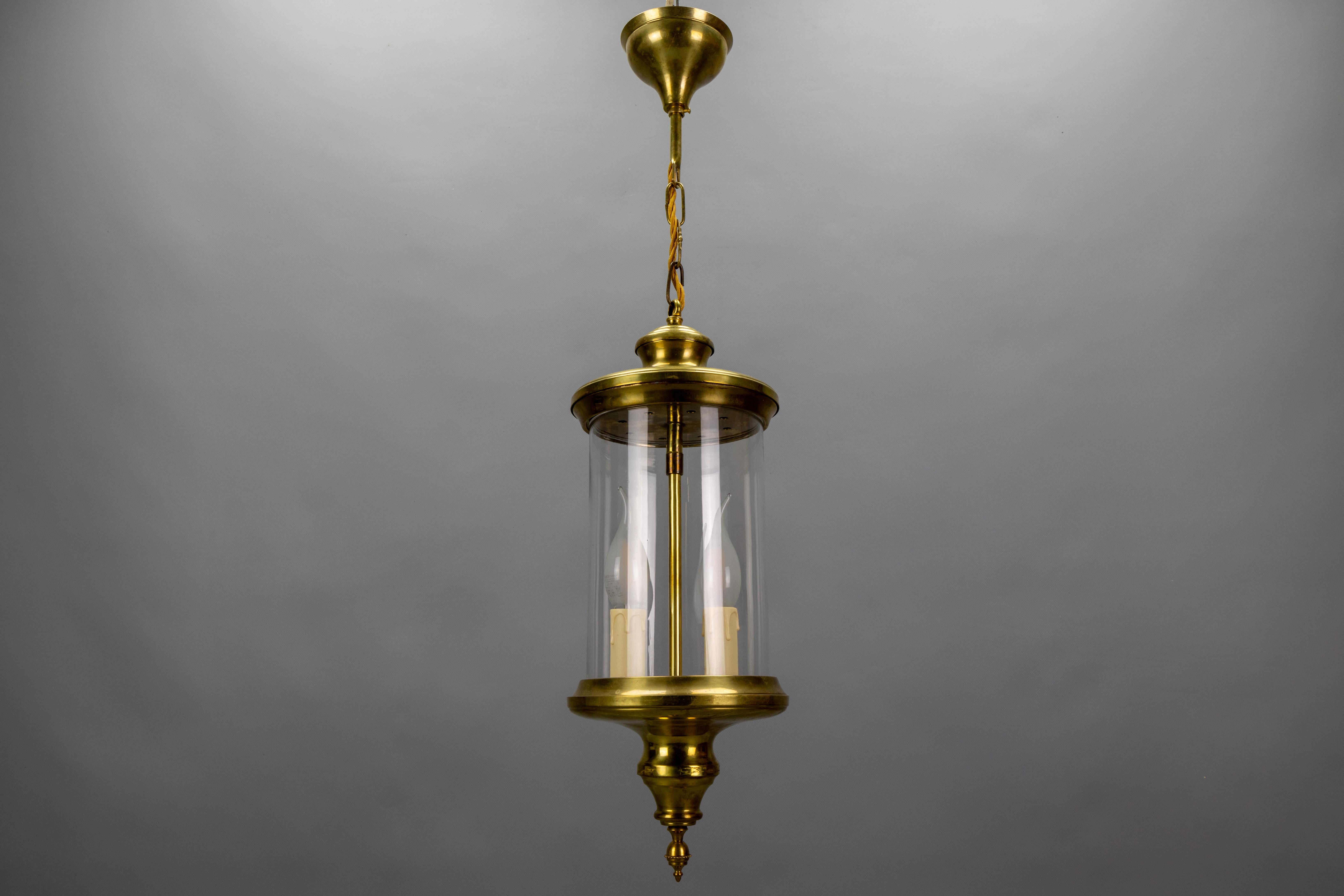 Antiguo farol francés de latón y cristal, colgante de dos luces de estilo Art Nouveau en venta 6