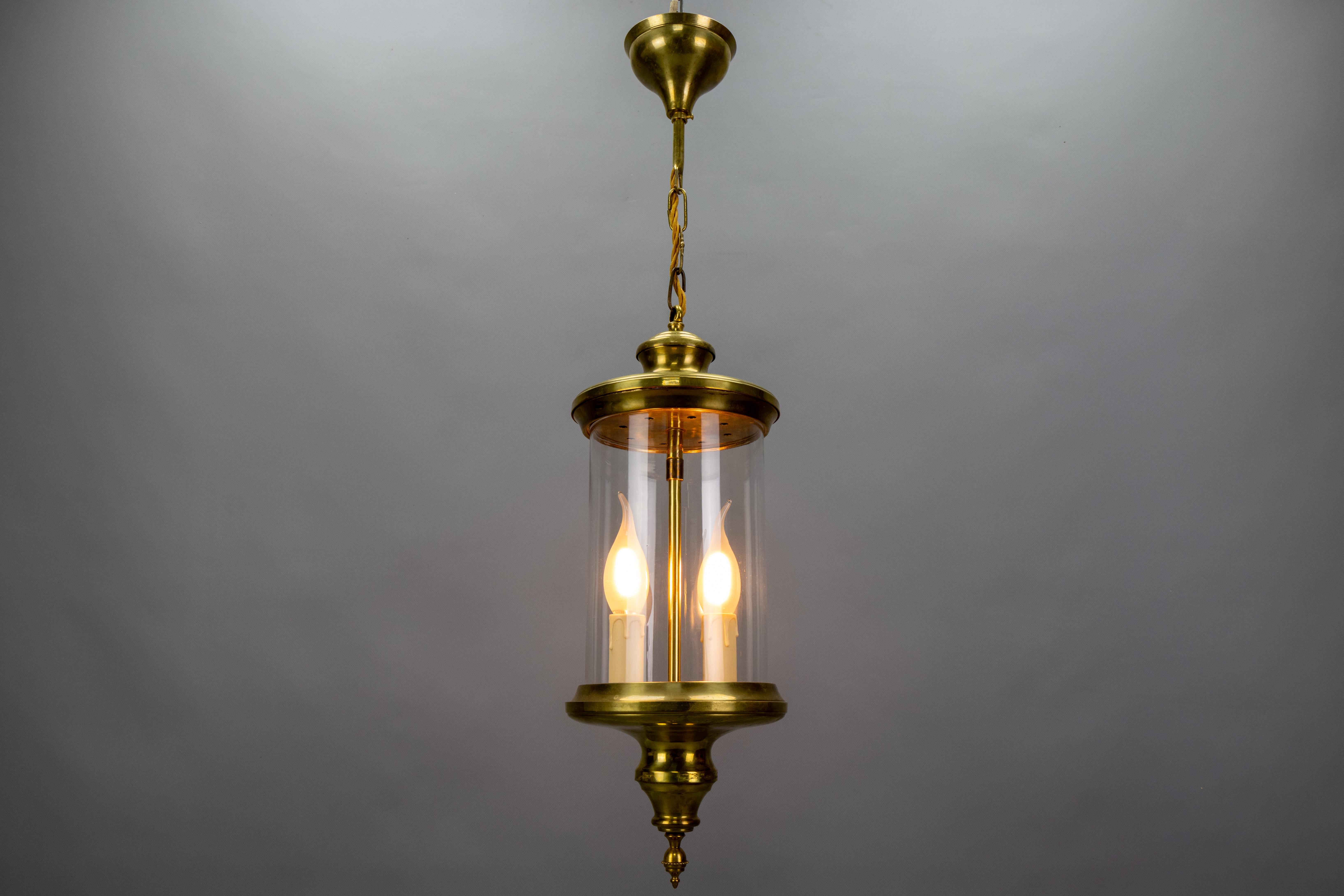 Antiguo farol francés de latón y cristal, colgante de dos luces de estilo Art Nouveau en venta 7