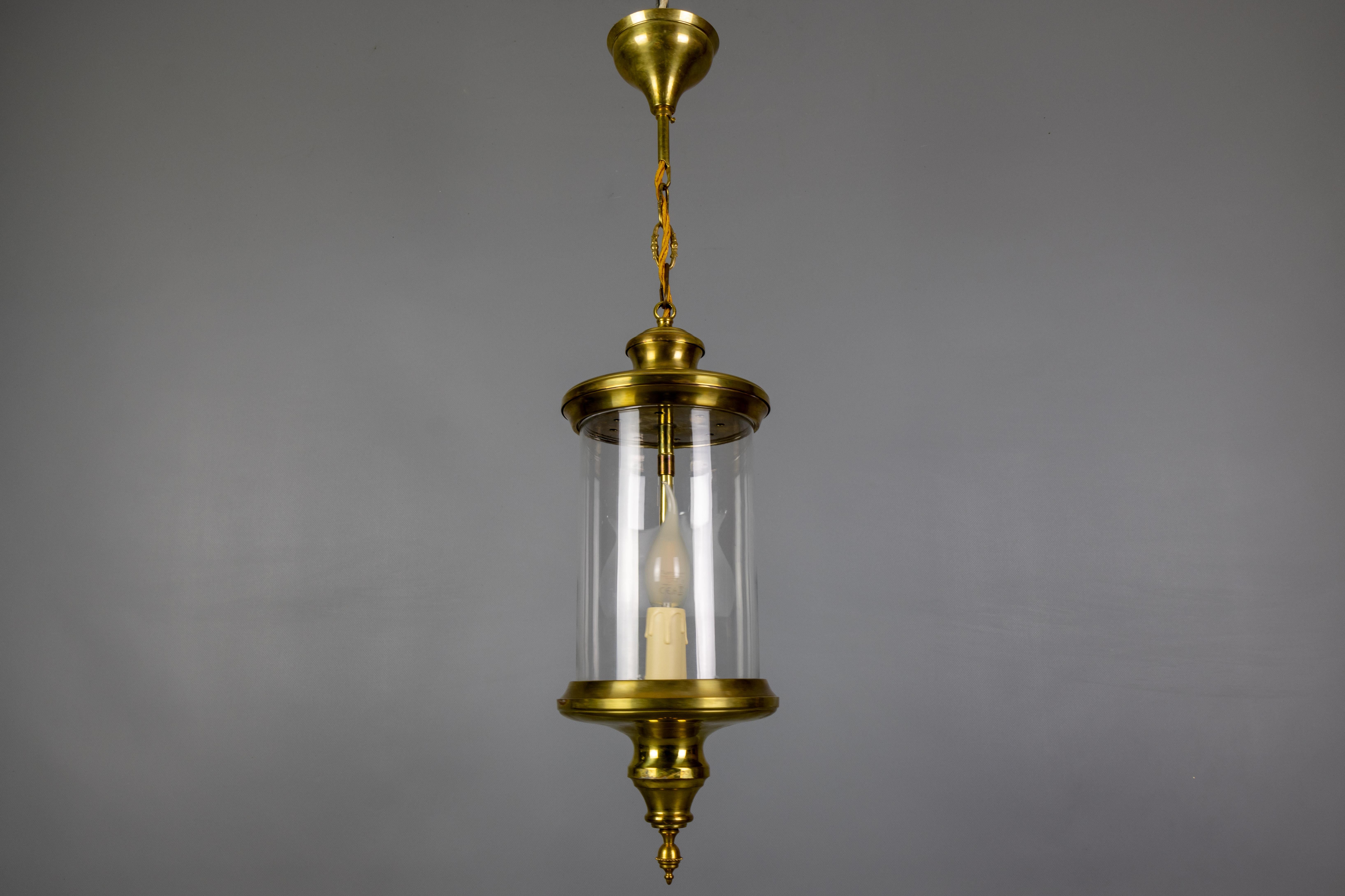 Antiguo farol francés de latón y cristal, colgante de dos luces de estilo Art Nouveau en venta 9